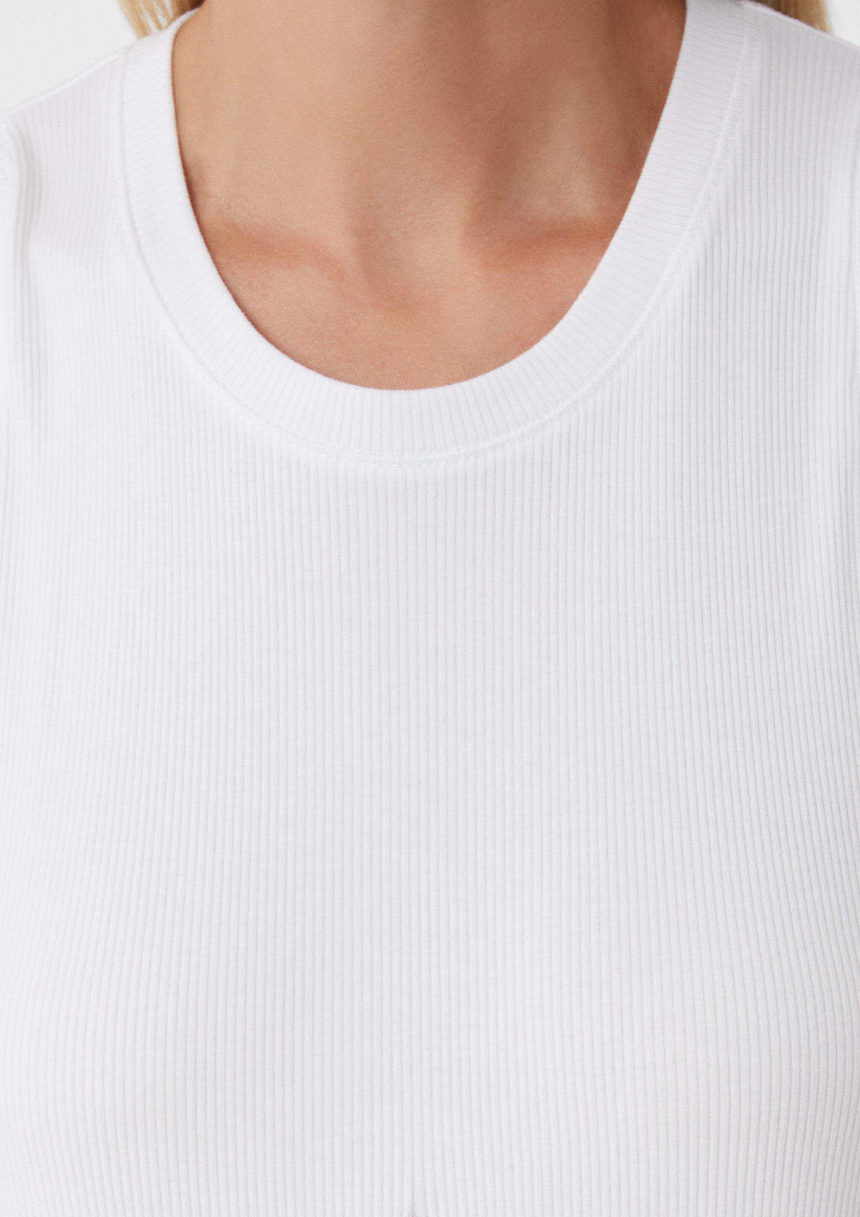 T-Shirt in 0100 & 9999