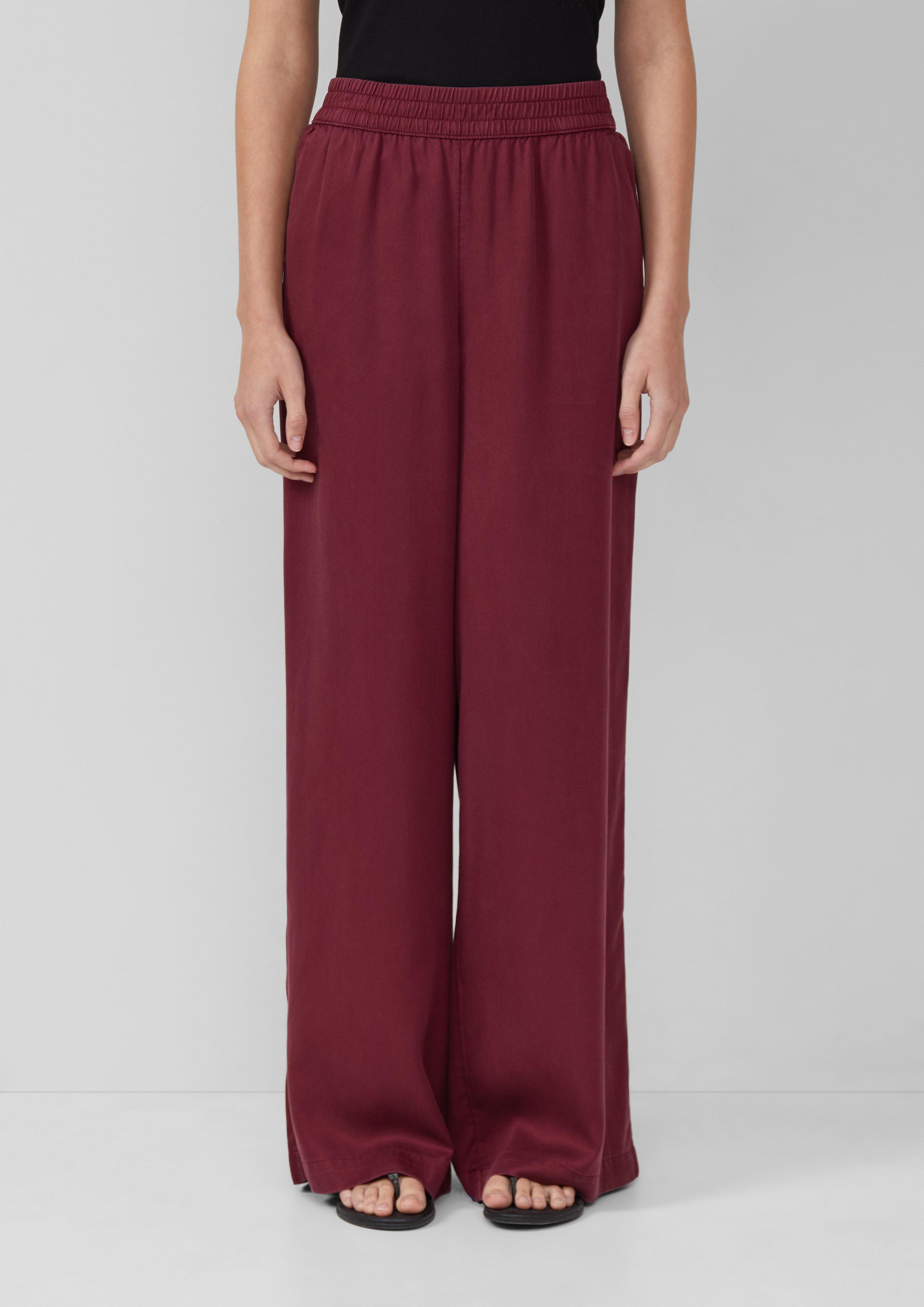 Broek in 3902 & 9999