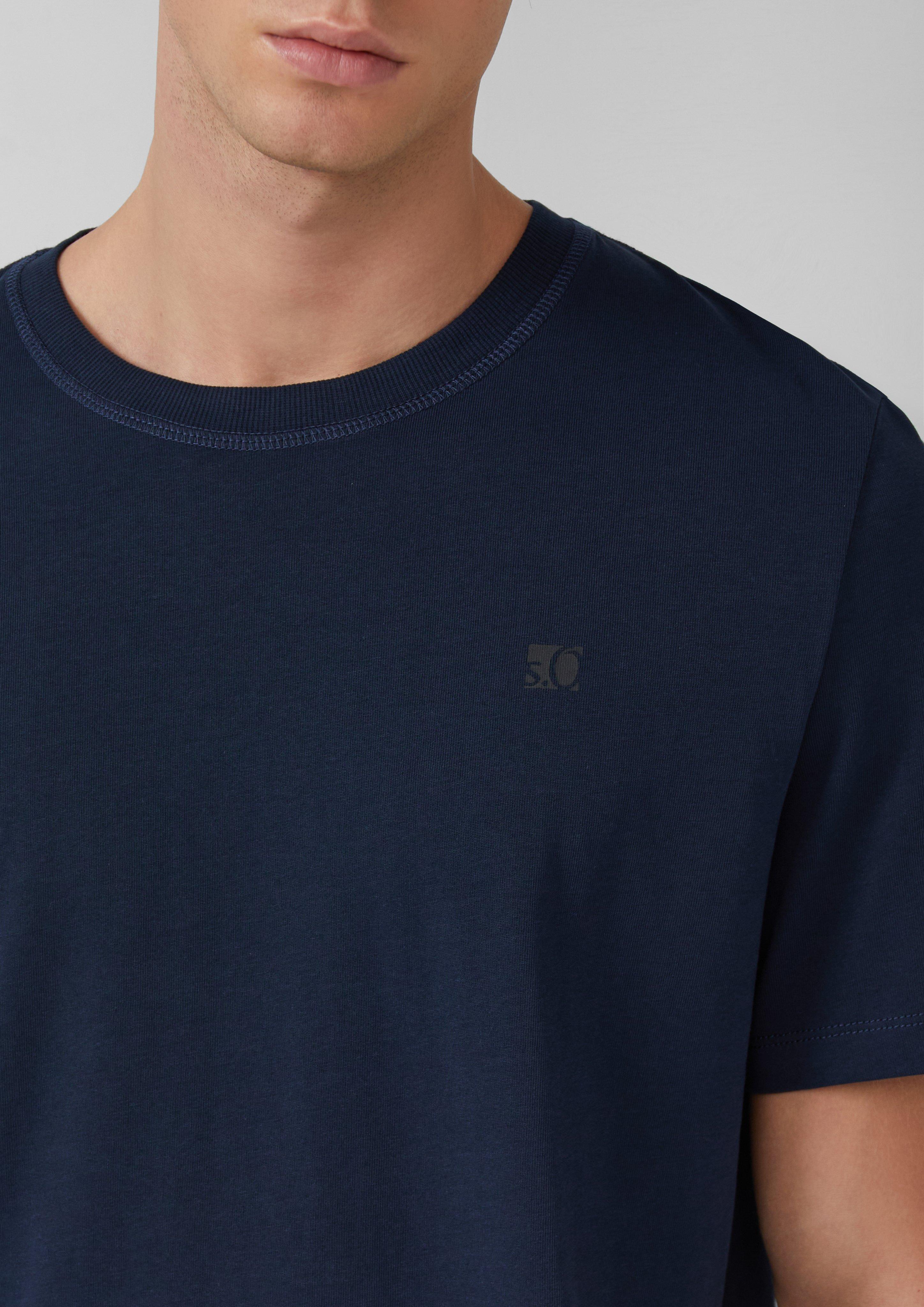 T-shirt in 5978, 7953, 9573 & 9000