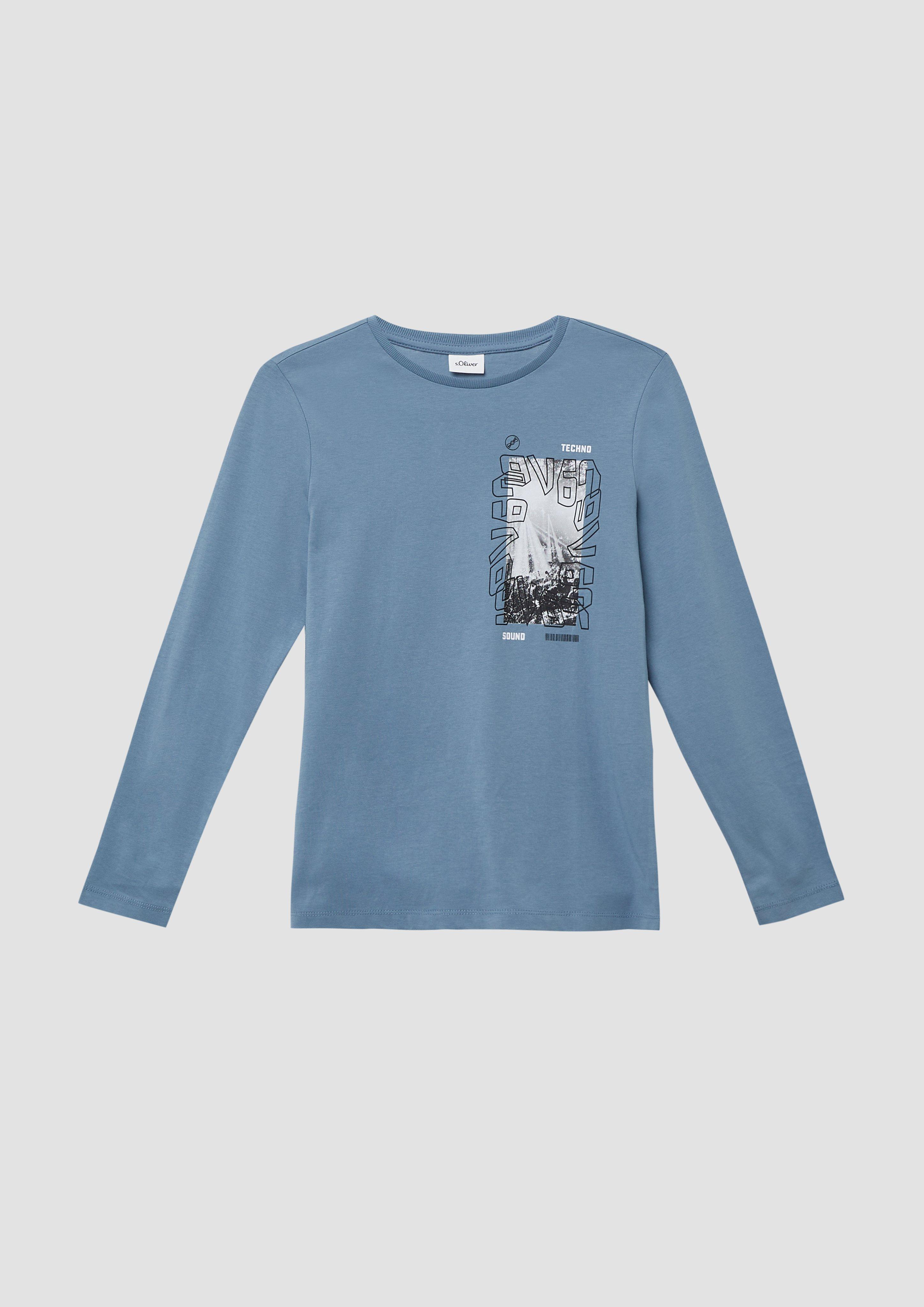 T-shirt in 5470, 9999, 3407 & 9001