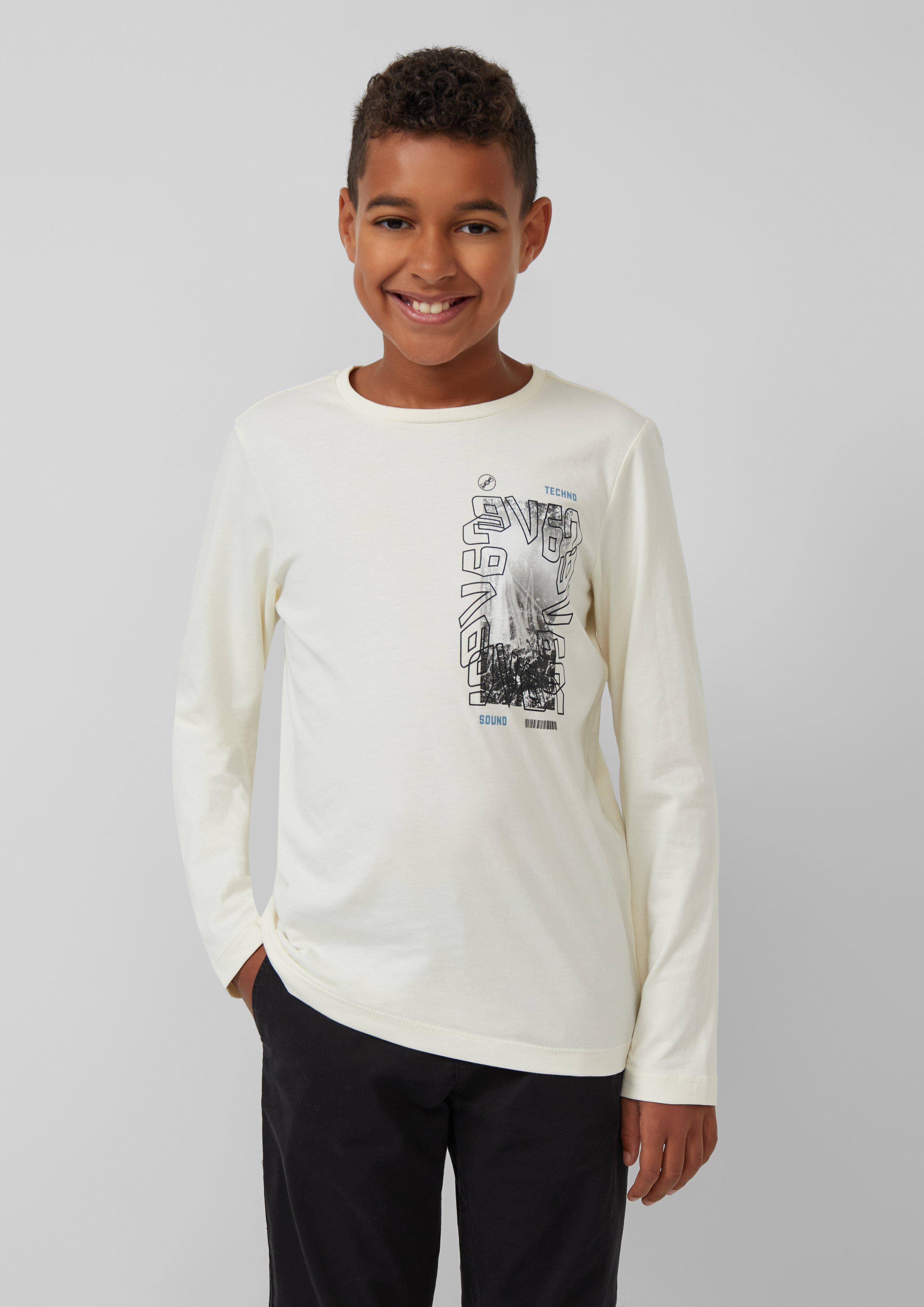 T-shirt in 9001, 9999, 3407 & 5470