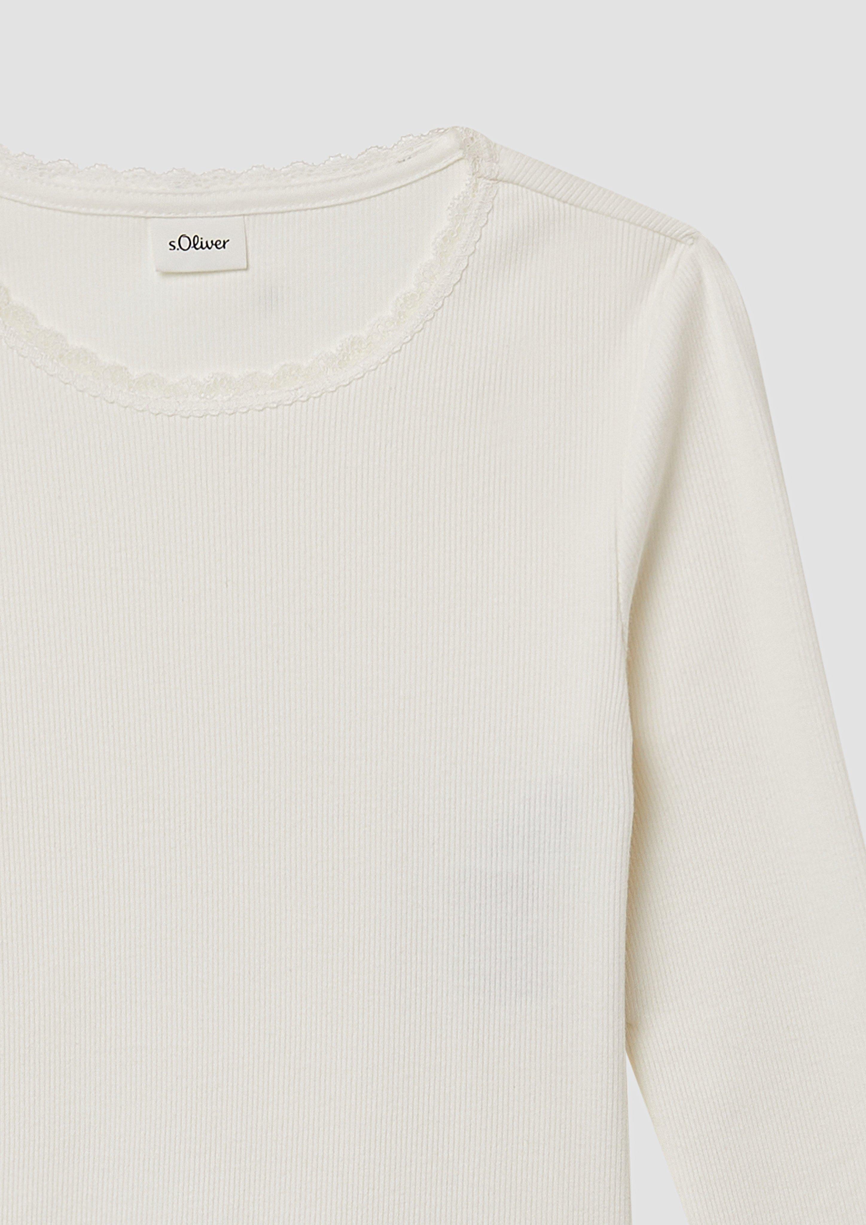 T-Shirt in 0210, 4189 & 9820