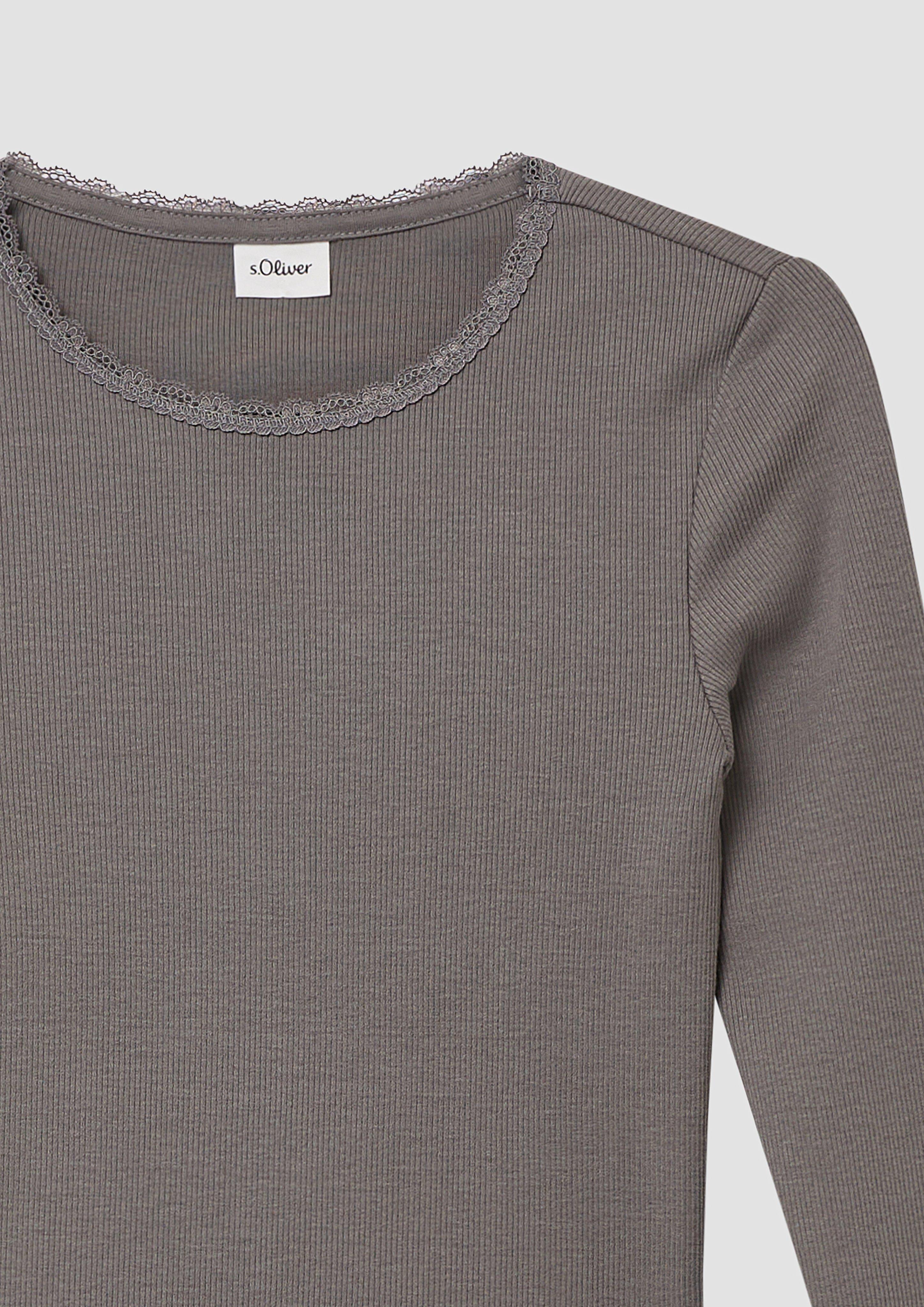 T-Shirt in 9820, 0210 & 4189