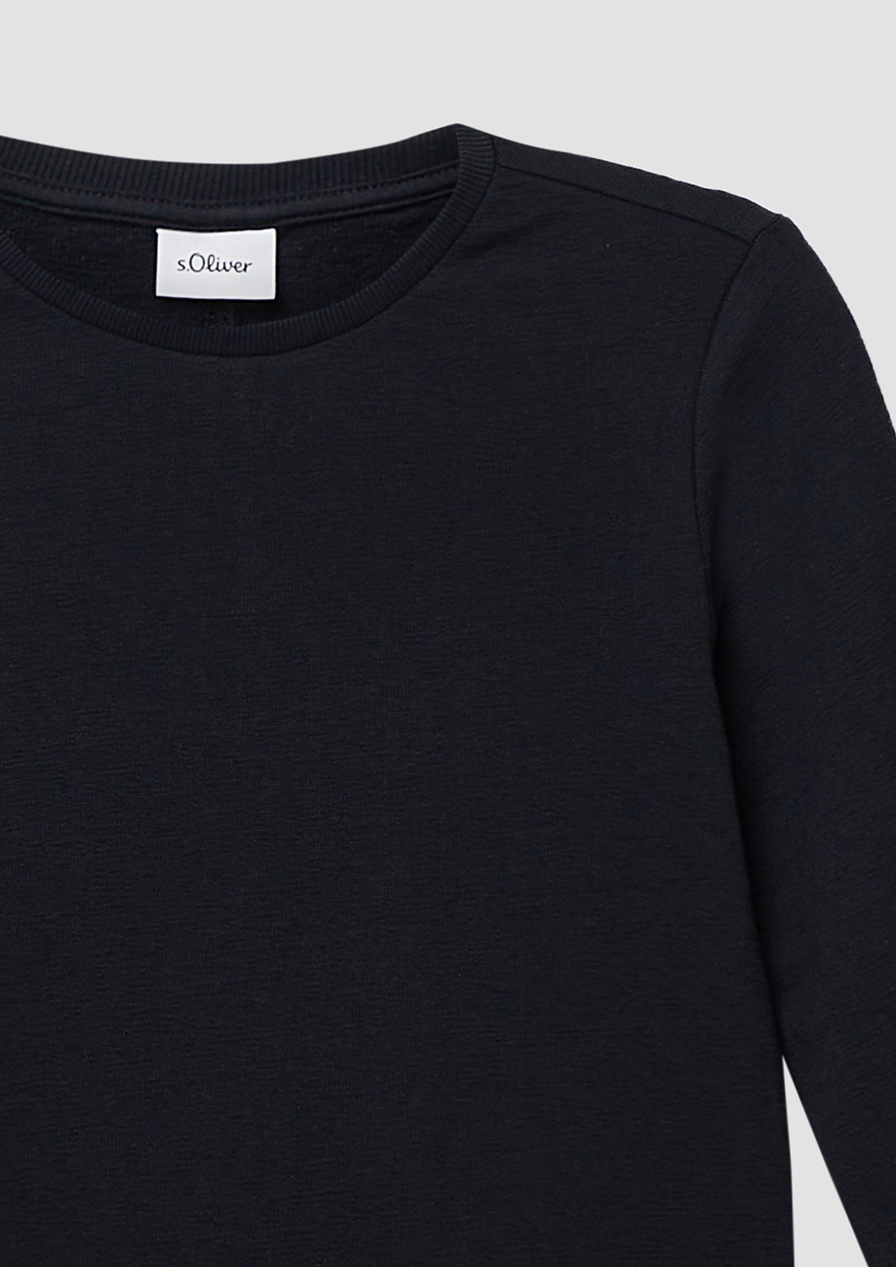 T-shirt in 9999, 5470 & 9001