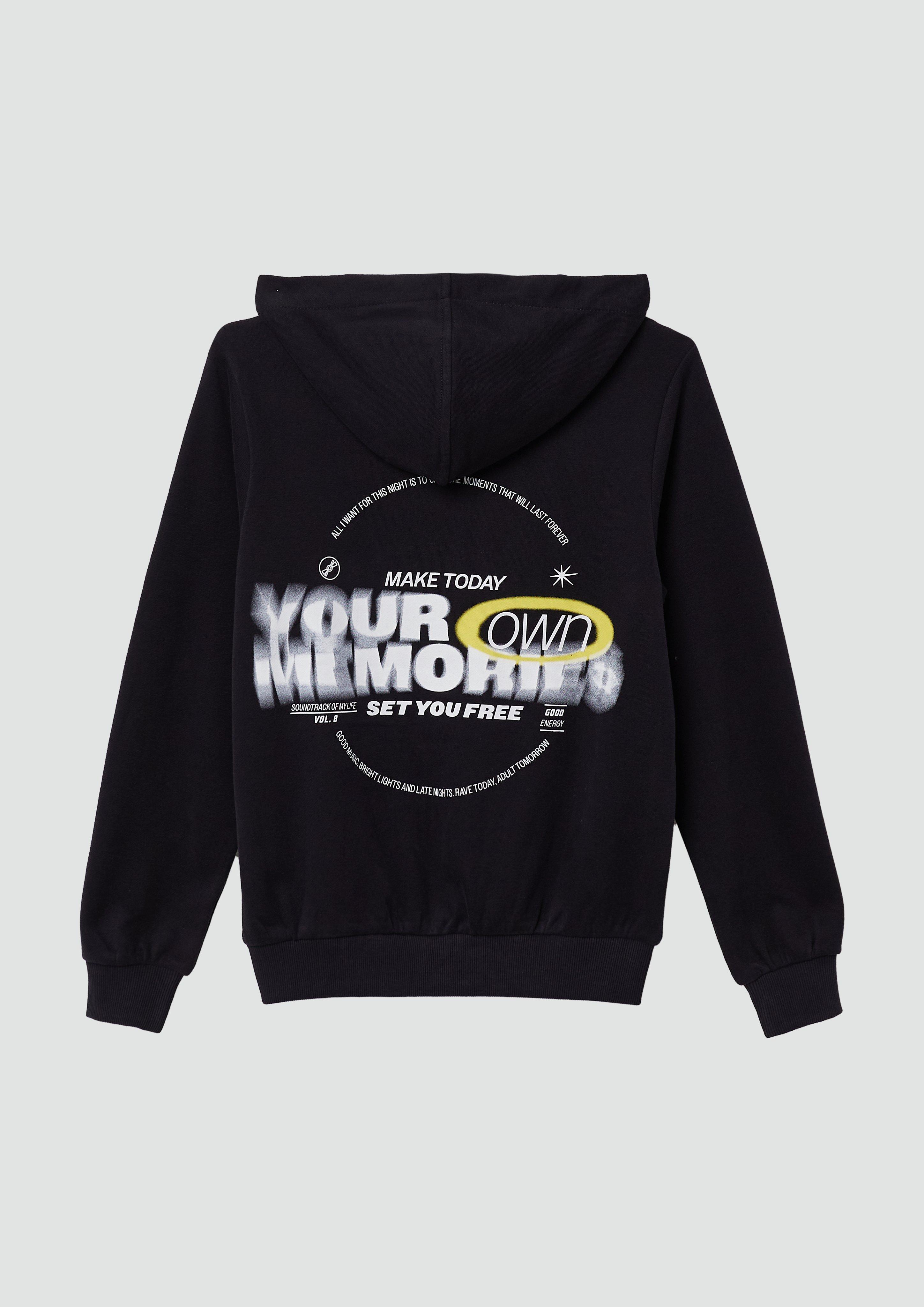 Sweatshirt in 9999, 3407 & 9001