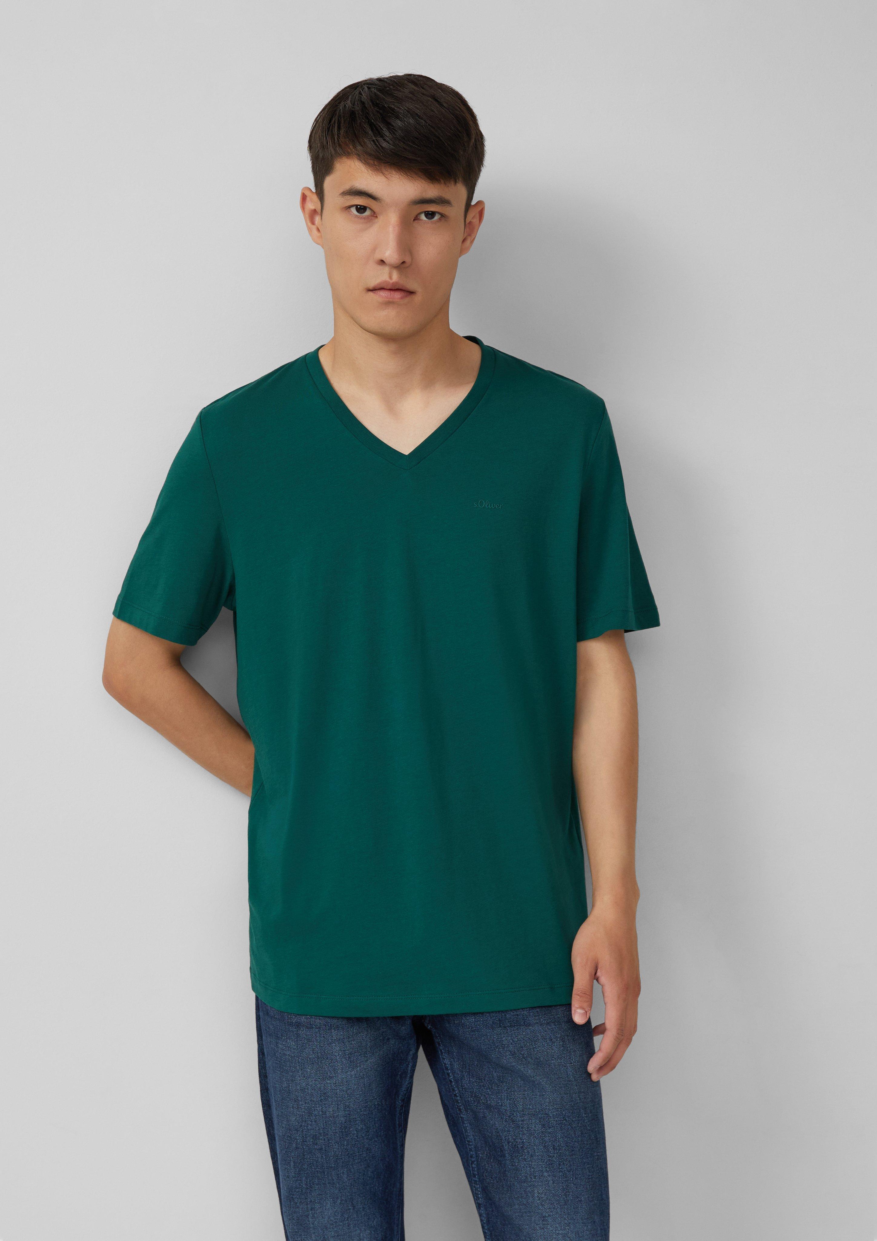 T-shirt in 7953, 0100, 9573, 5026, 7301, 9999, 5527 & 5978