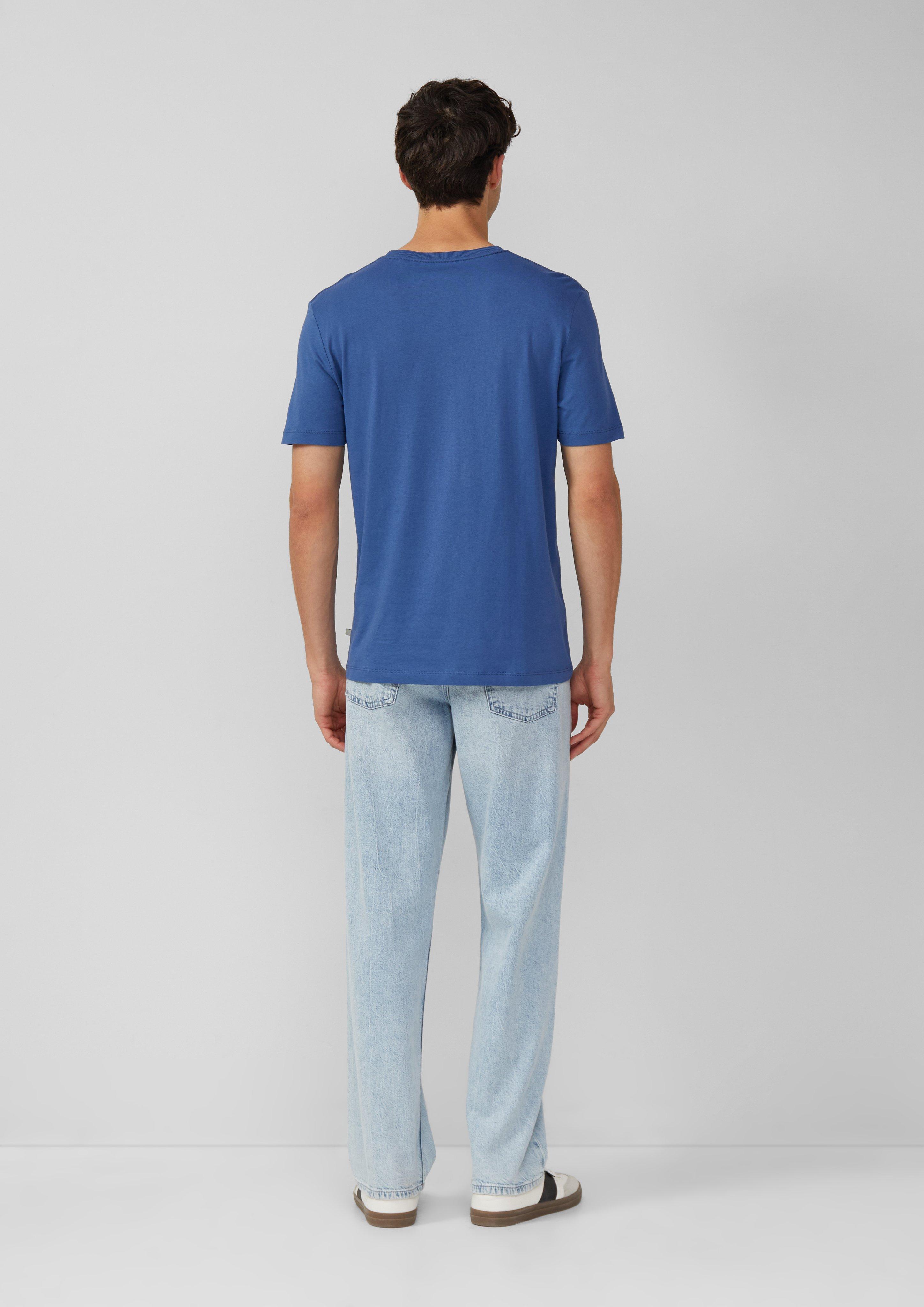 T-shirt in 55D2, 73D1, 50D1, 95D2, 73D2, 50D2, 01D1, 55D1, 01D2, 79D1, 79D2 & 59D1