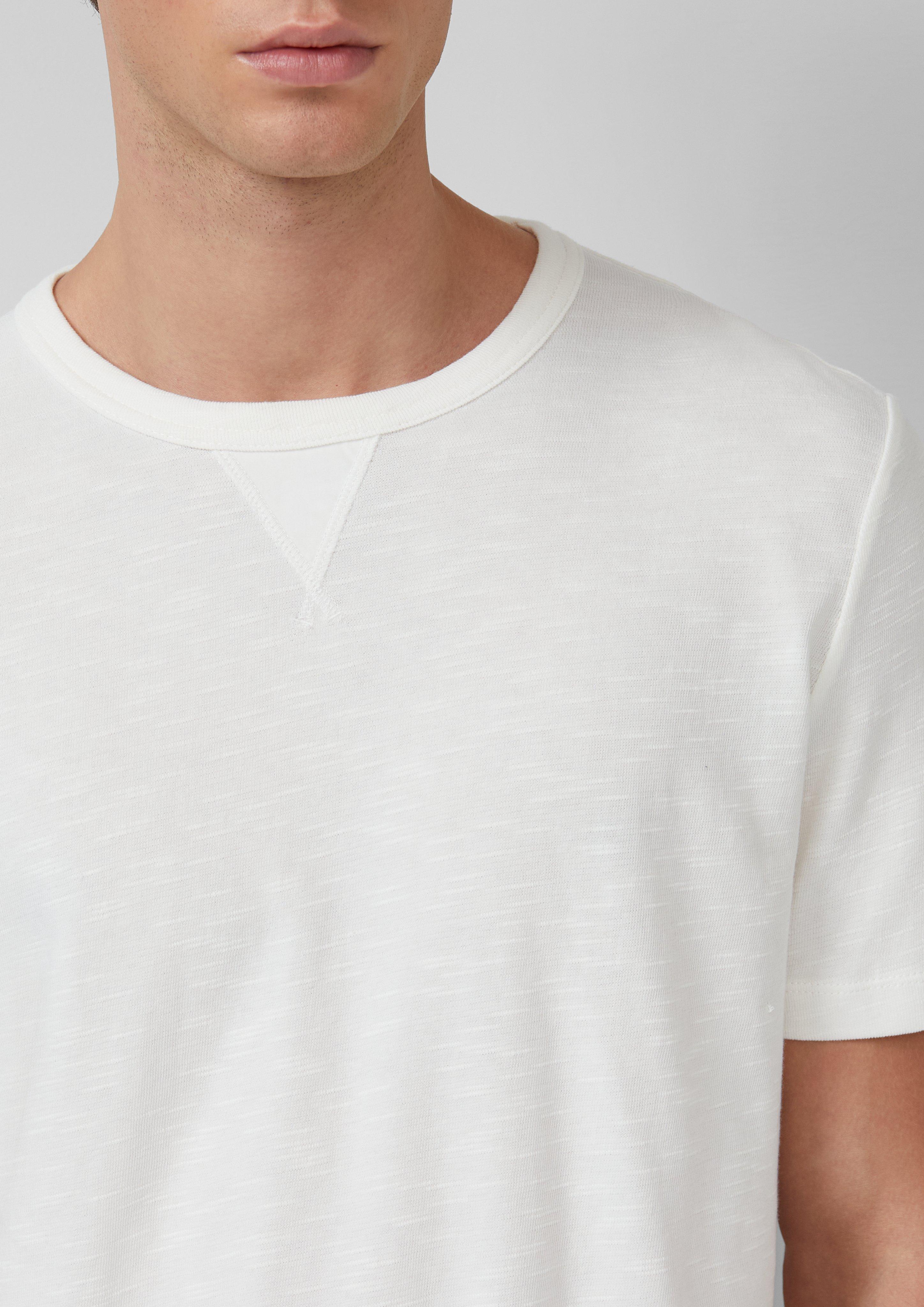 T-Shirt in 0120, 7953, 5978 & 5527