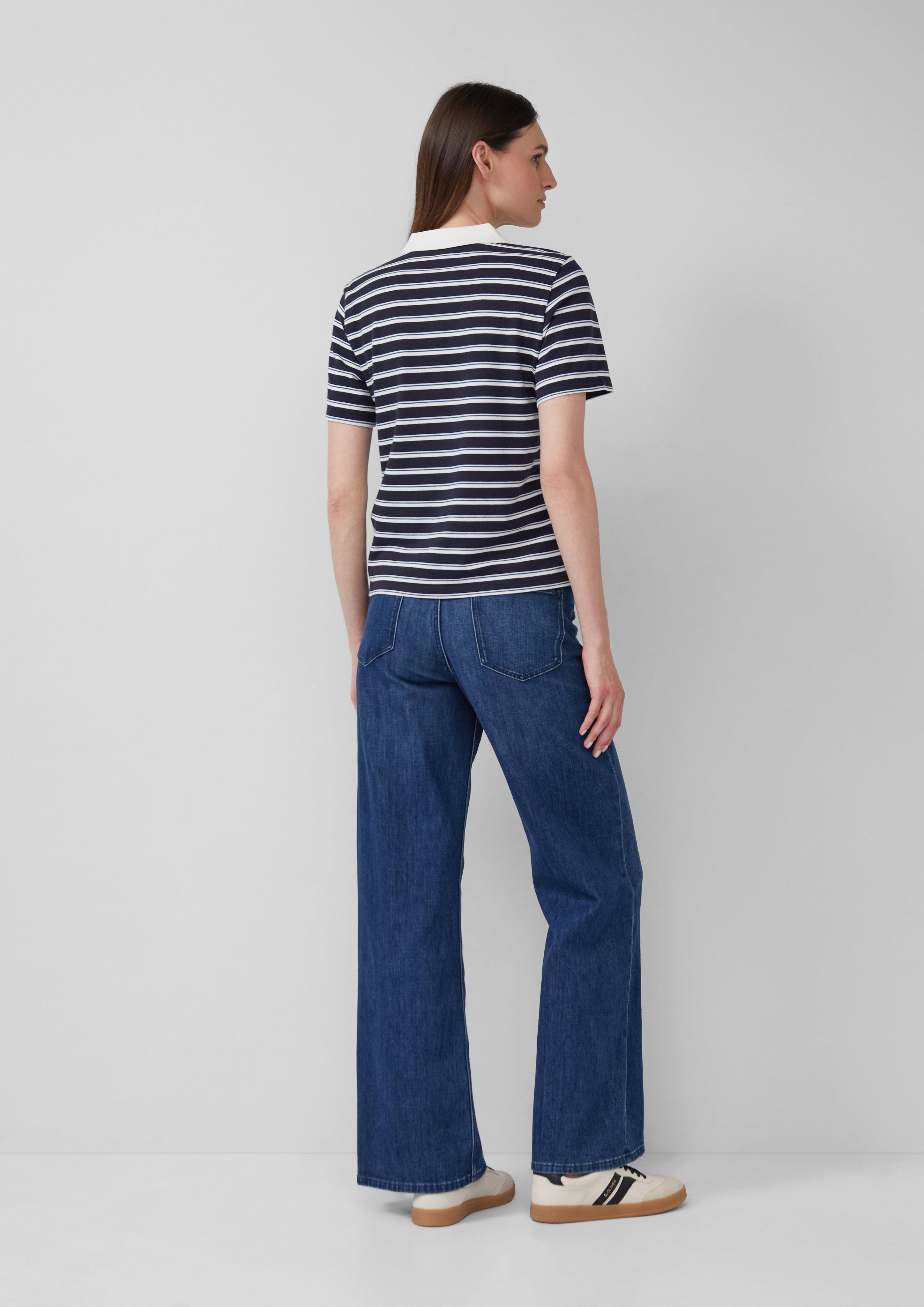 T-shirt in 59G7, 0210, 51G7 & 5141