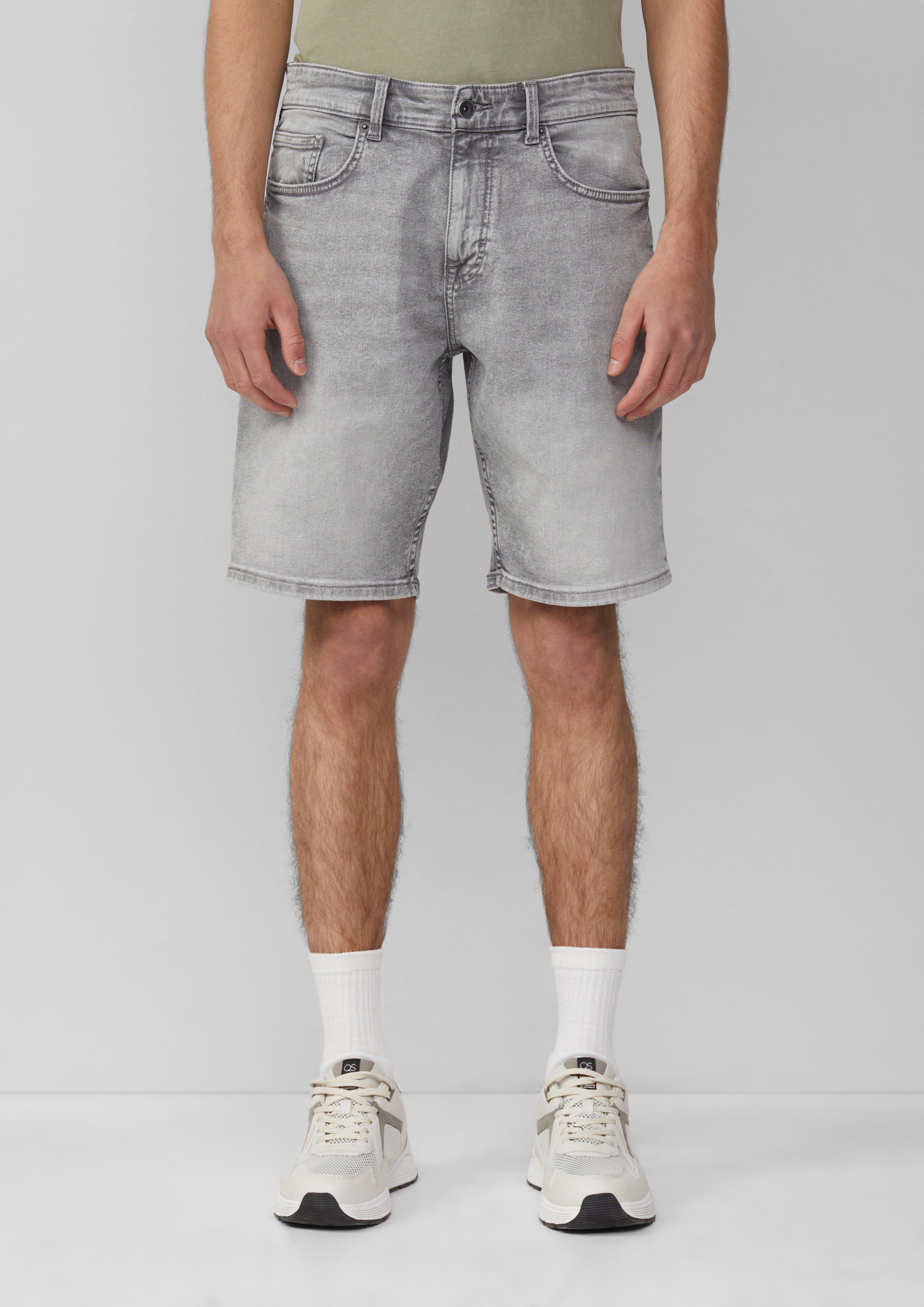 Denim Bermuda in 92Z3 & 59Z8