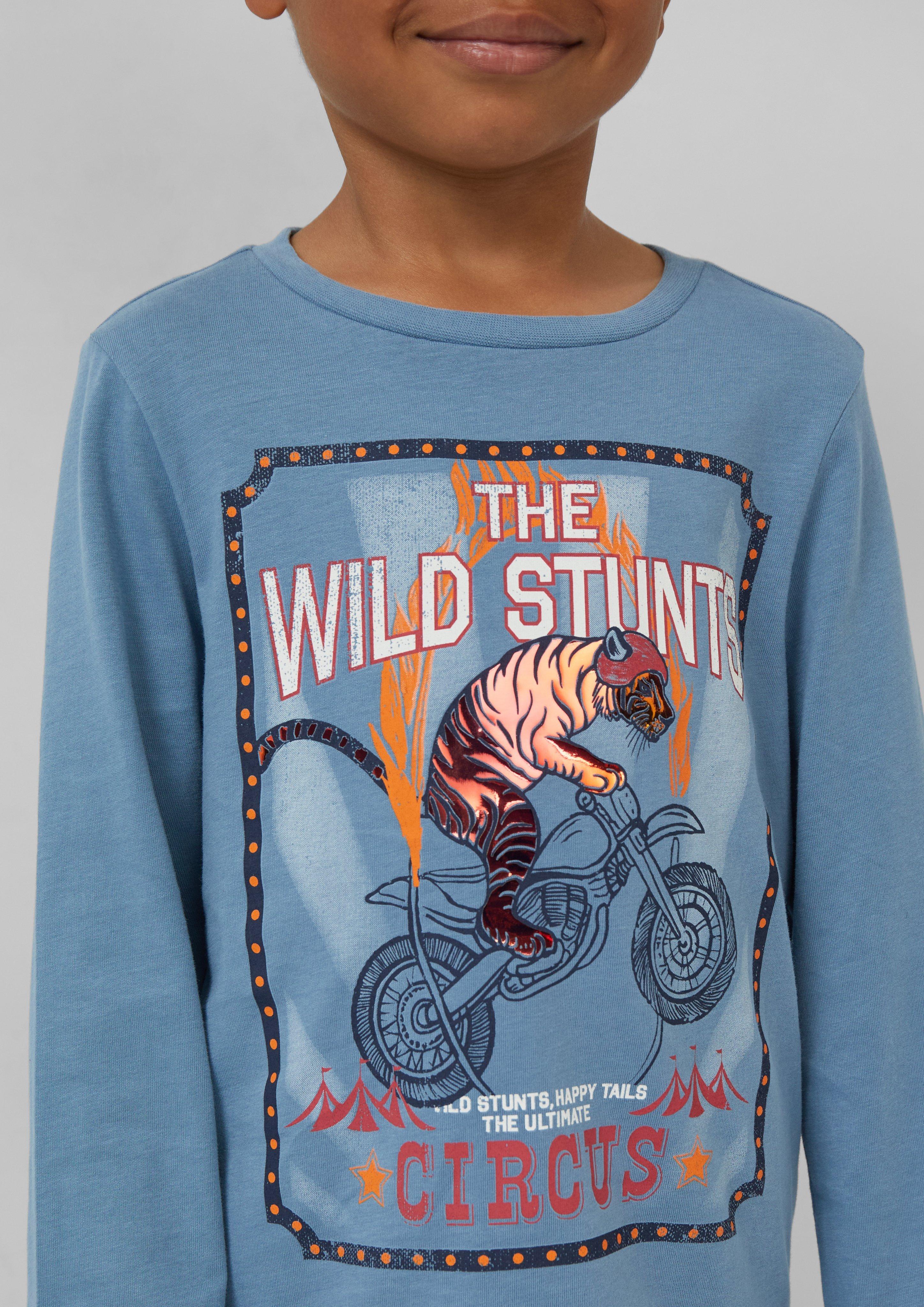 T-shirt in 5470, 3407 & 9001