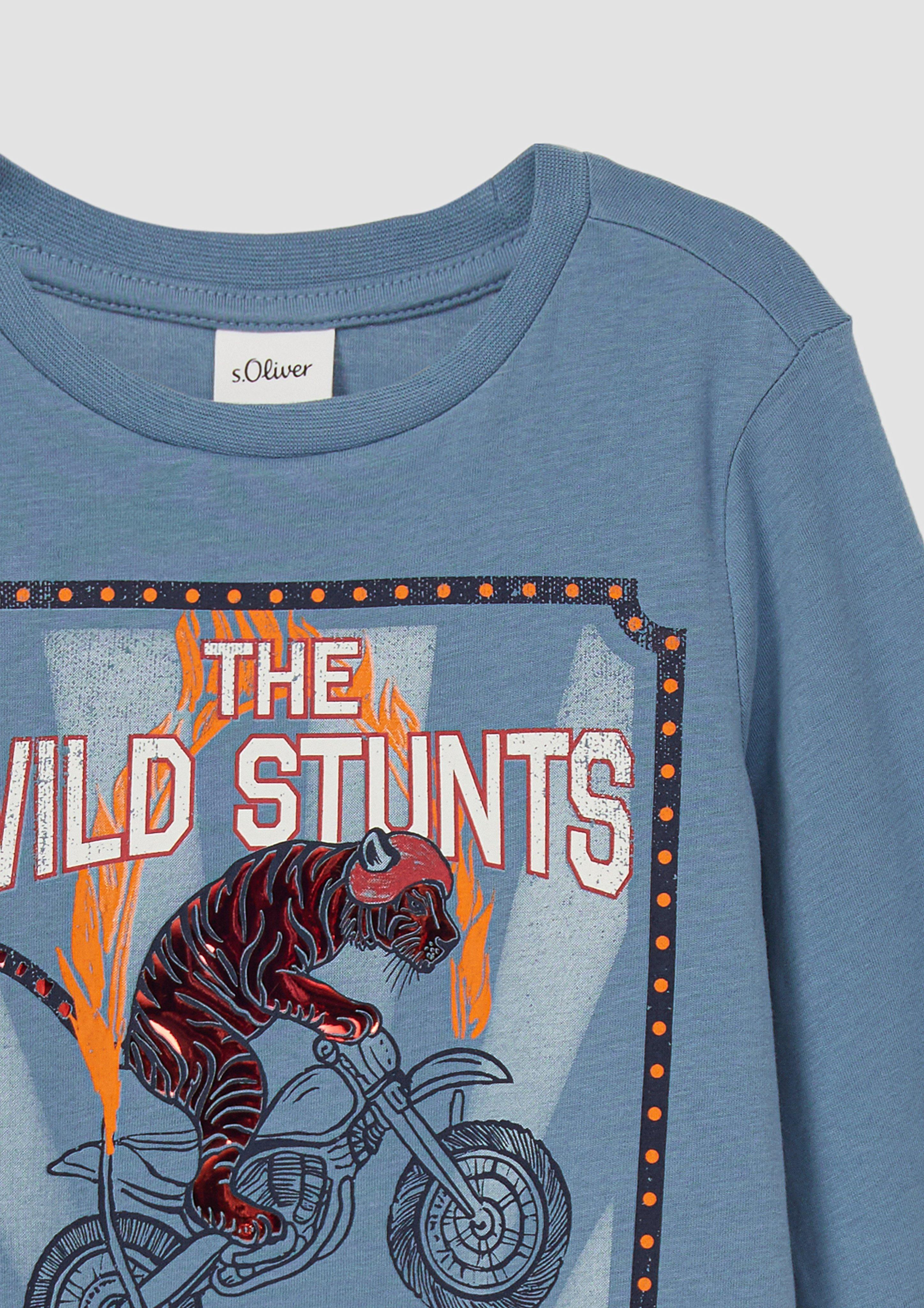 T-shirt in 5470, 3407 & 9001