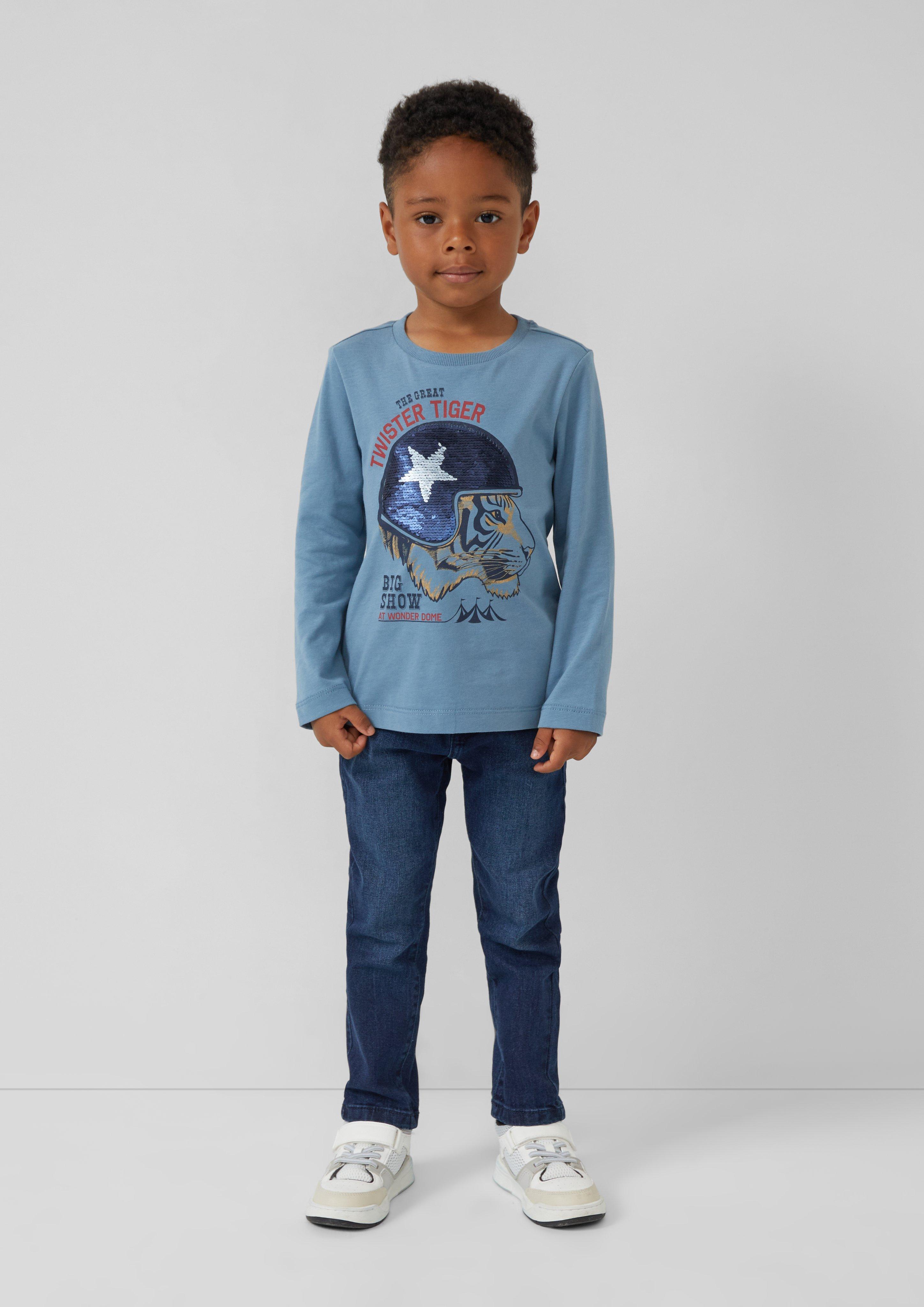 T-Shirt in 5470, 3407, 5836 & 9001