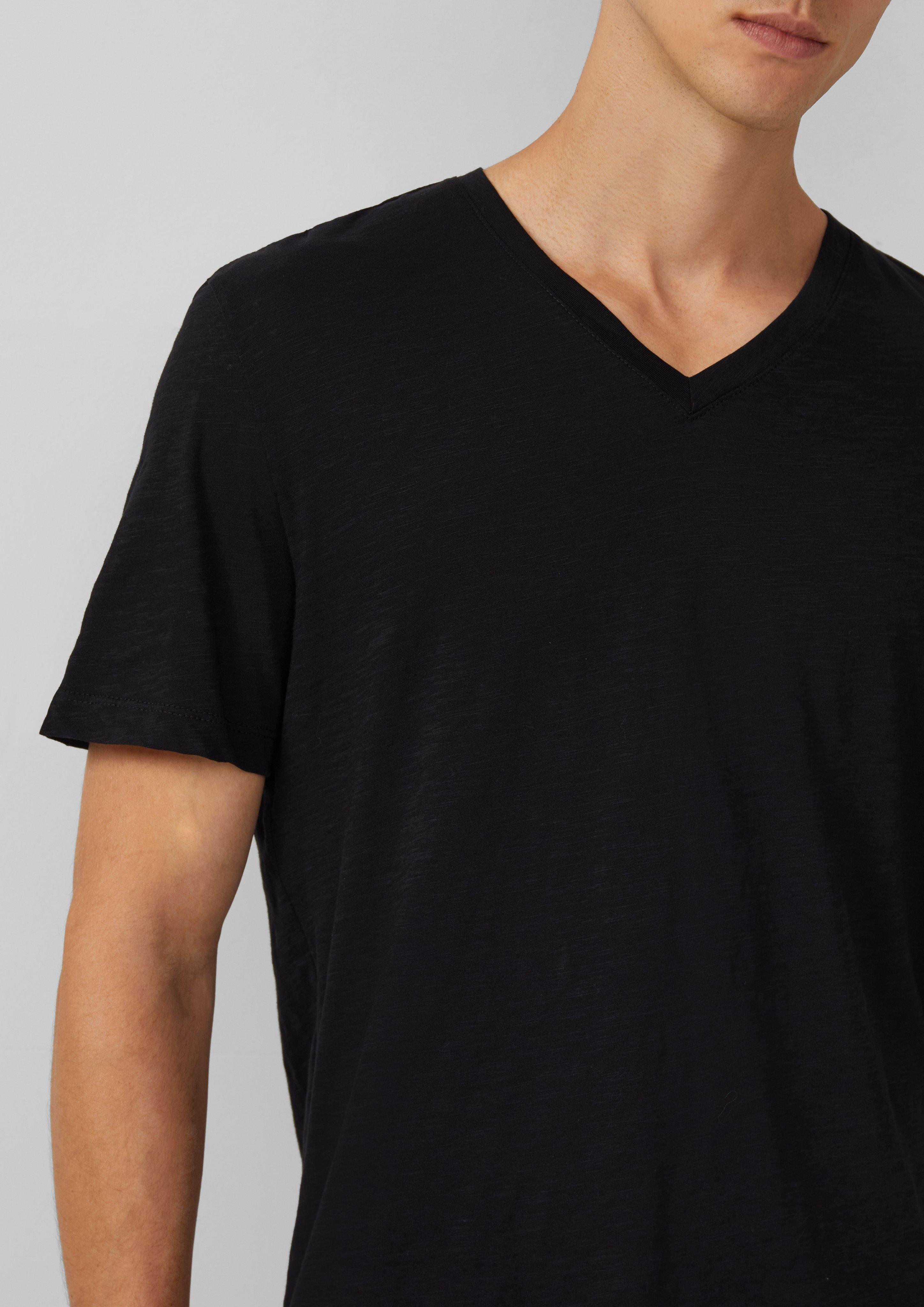 T-shirt in 9999, 5527, 5978, 9573, 0120, 7301, 7853 & 7953