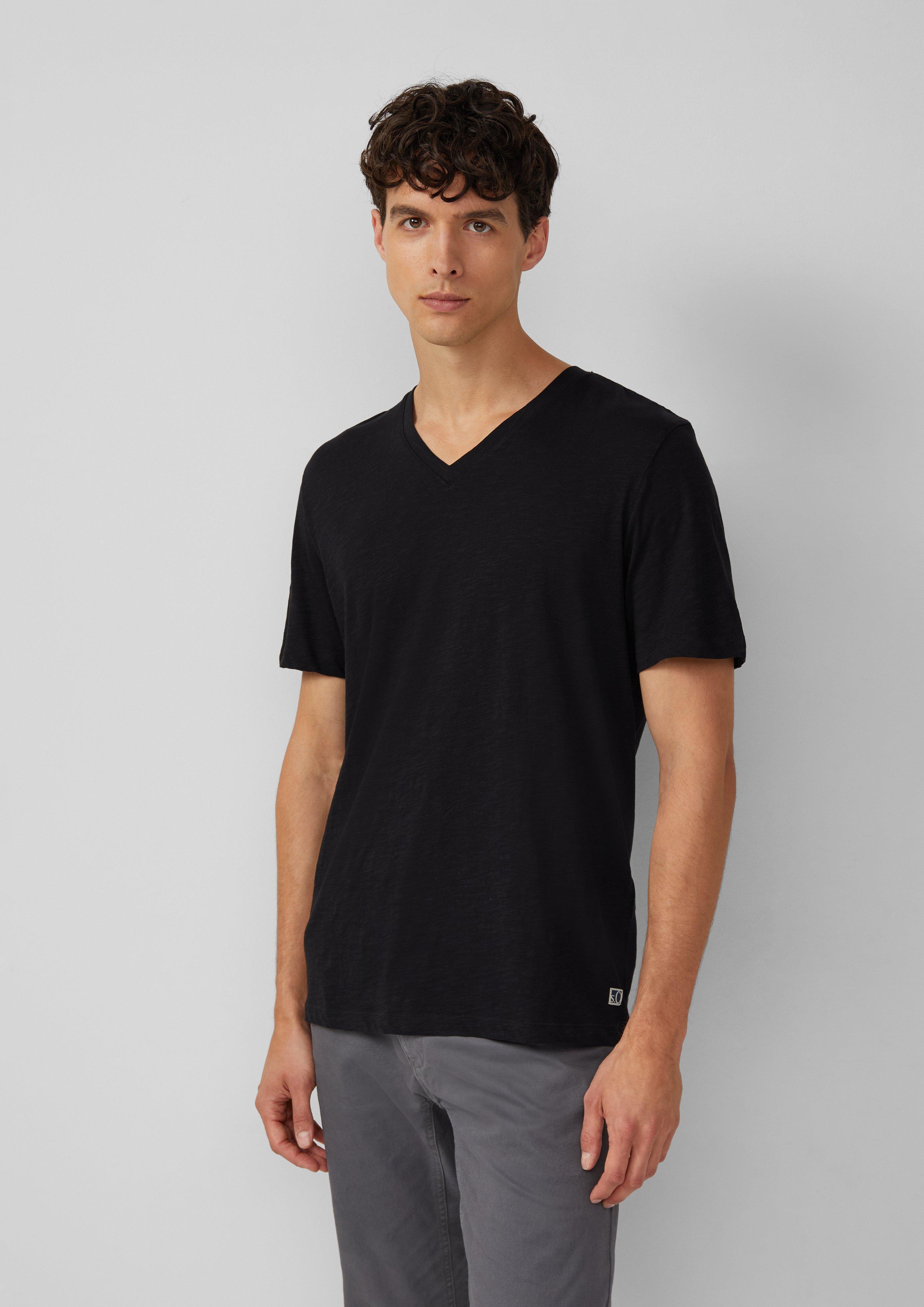 T-shirt in 9999, 5527, 5978, 9573, 0120, 7301, 7853 & 7953