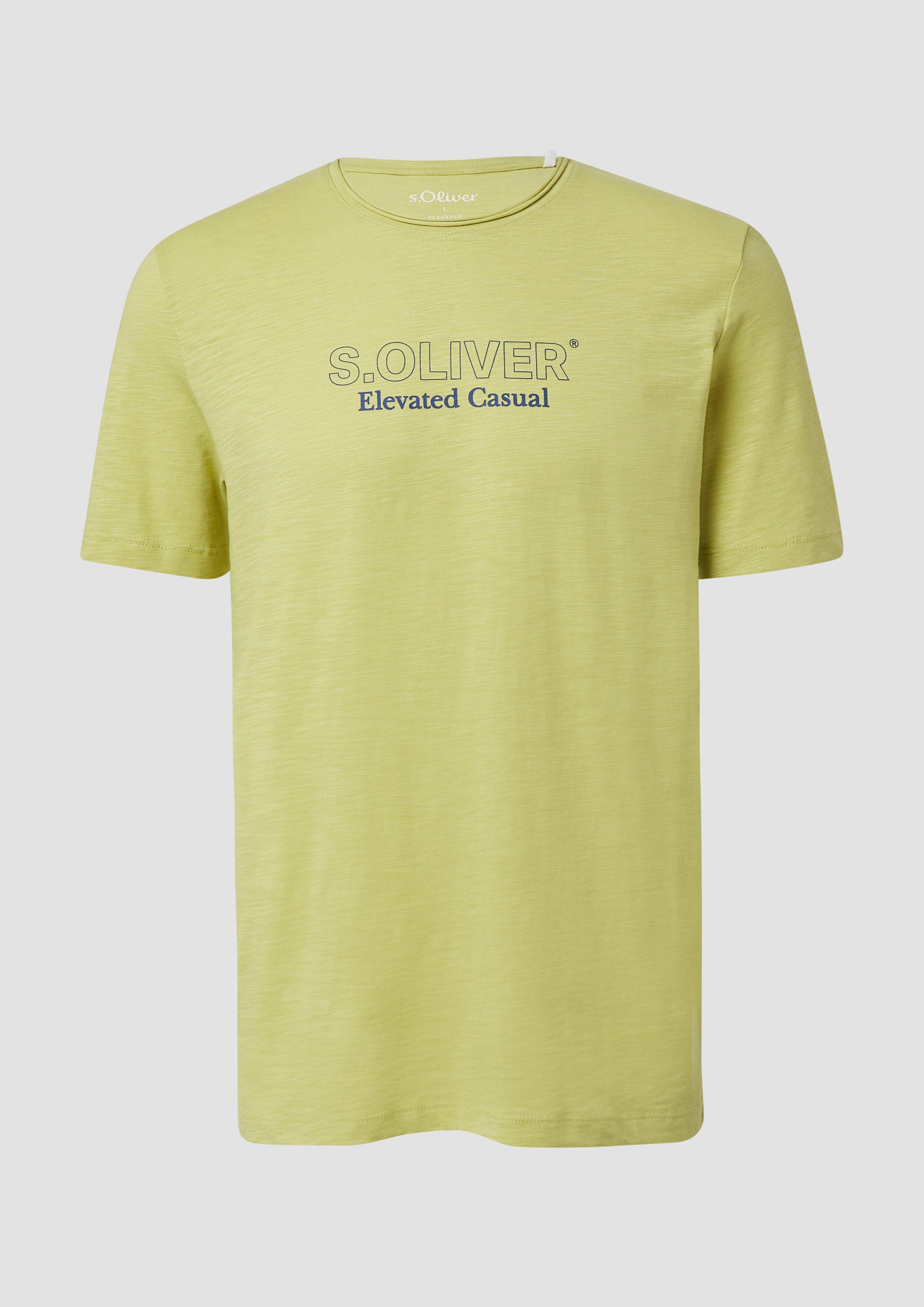s.Oliver - Meliertes T-Shirt mit Rollkante und Frontprint, Herren, grün