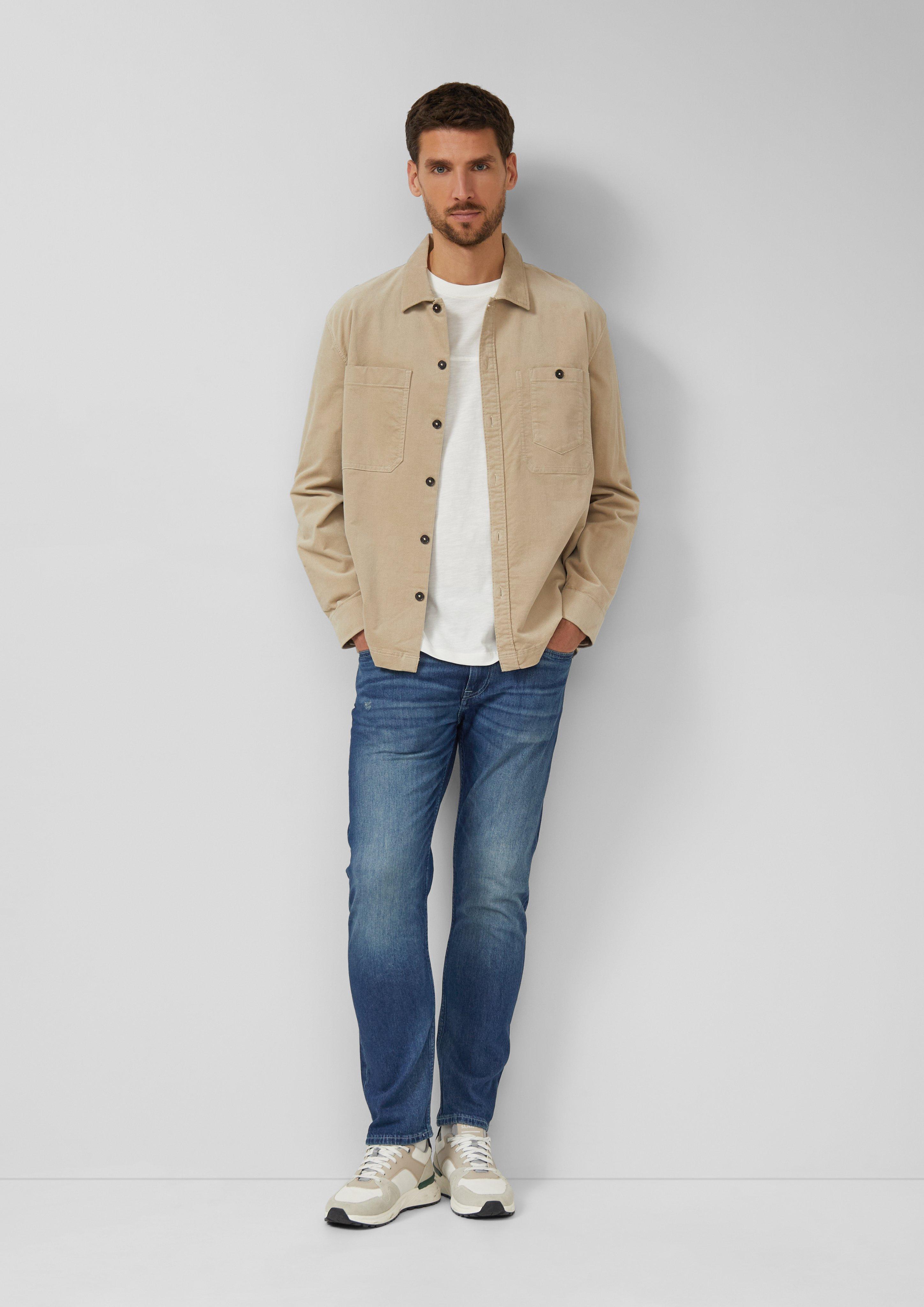 T-shirt in 0120, 9508 & 5826