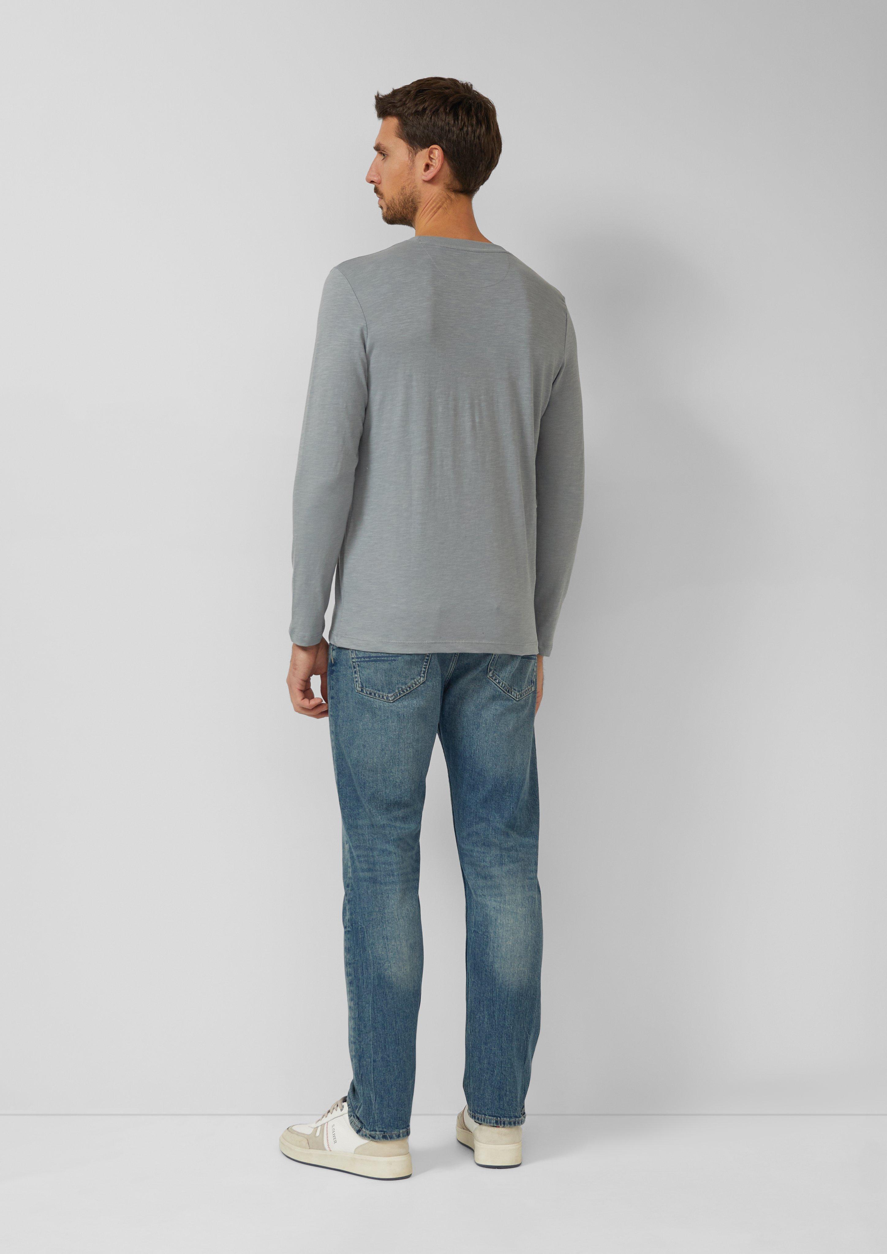 T-shirt in 9508, 0120 & 5826