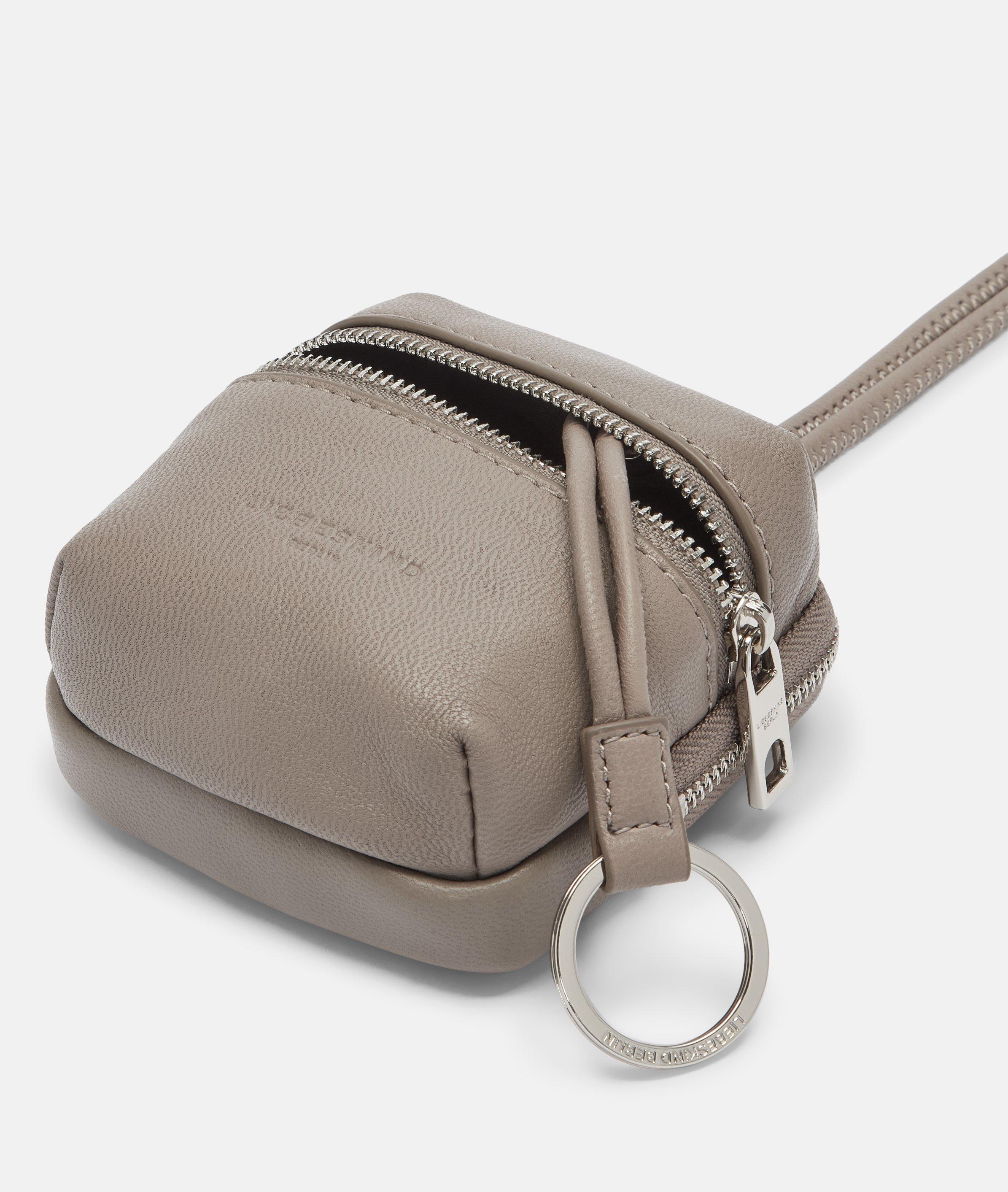 Pouch key ring in brown & black