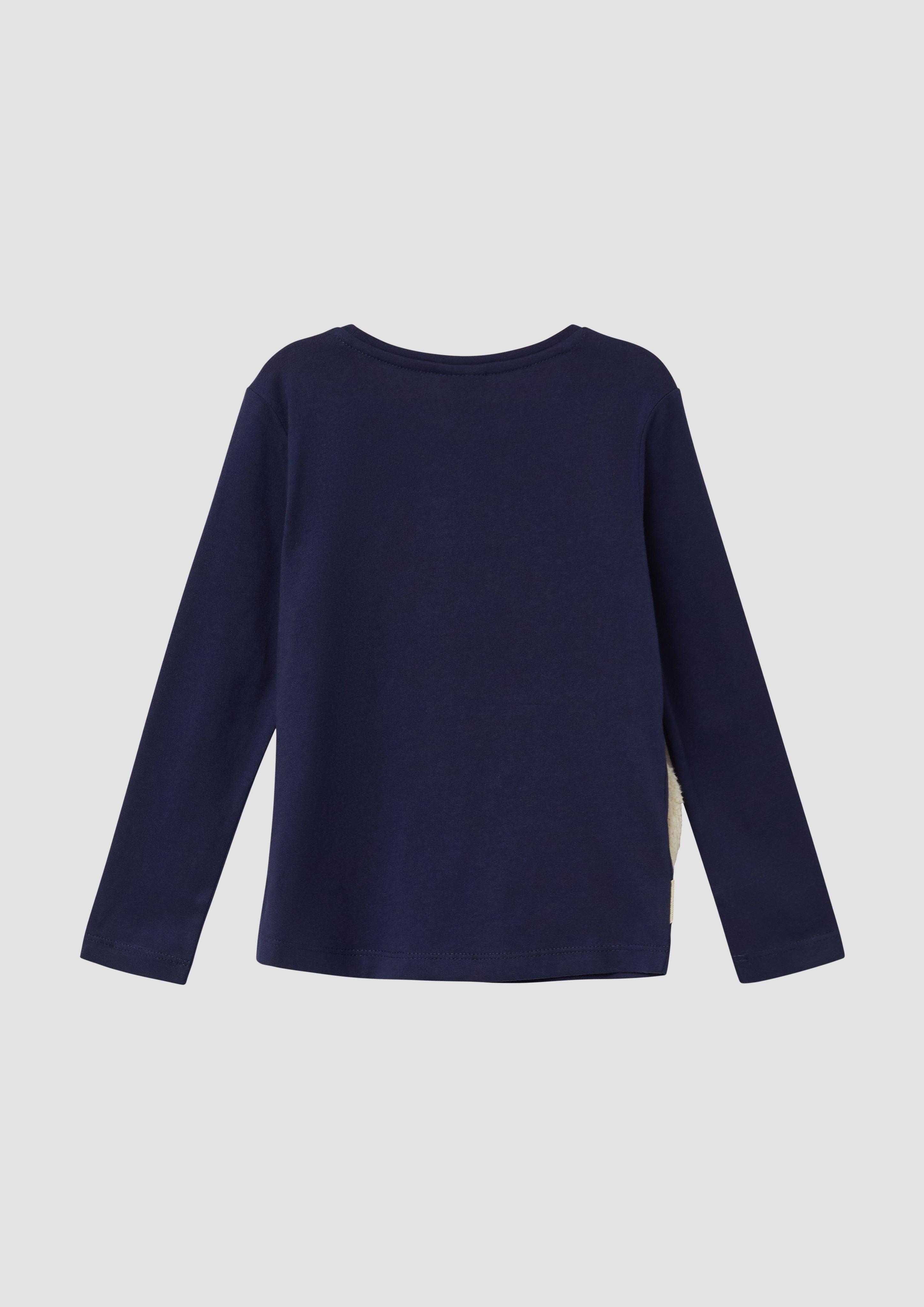 T-shirt in 5836, 4465, 9866 & 4189