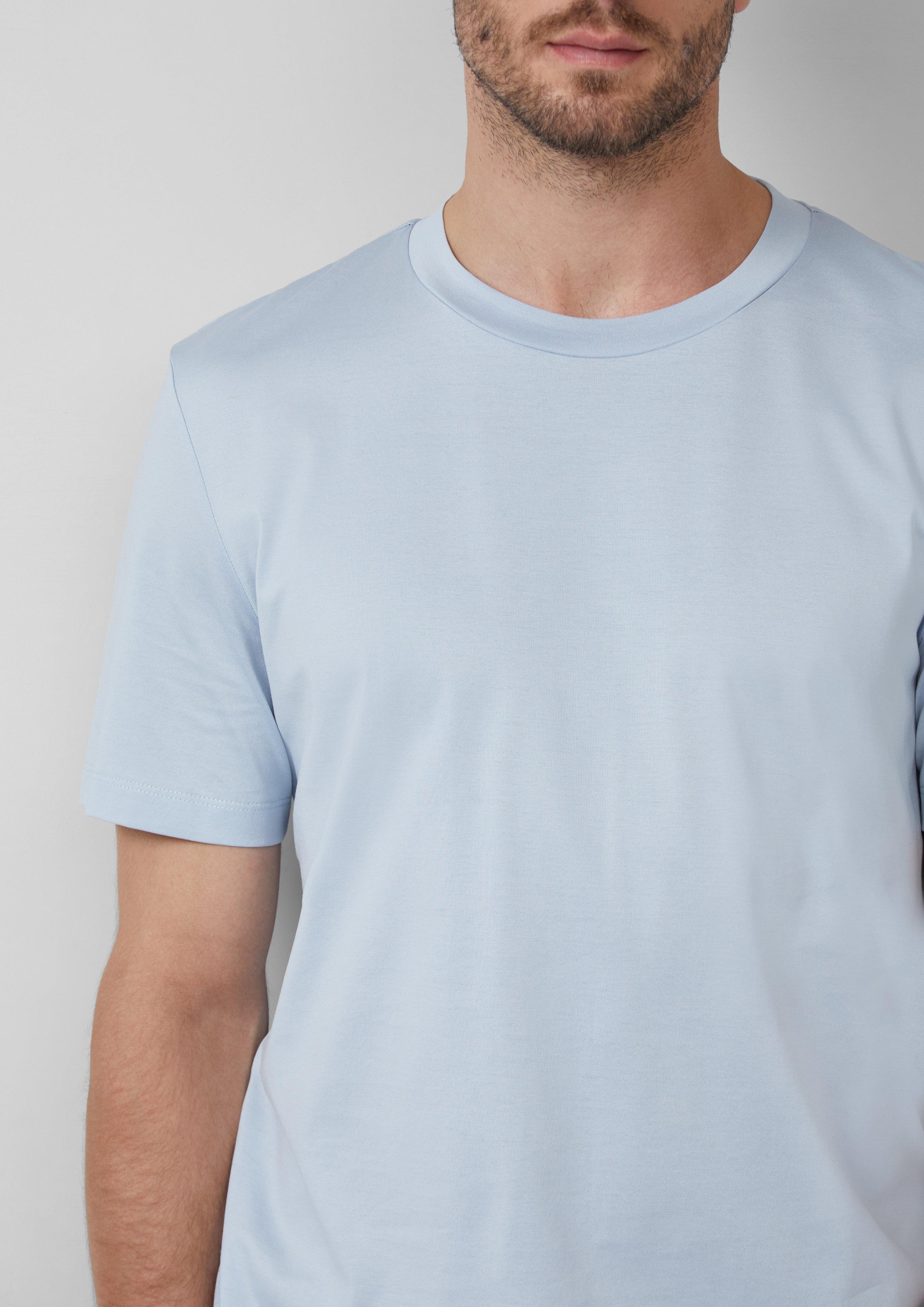 T-shirt in 5007, 5978, 6262 & 0100