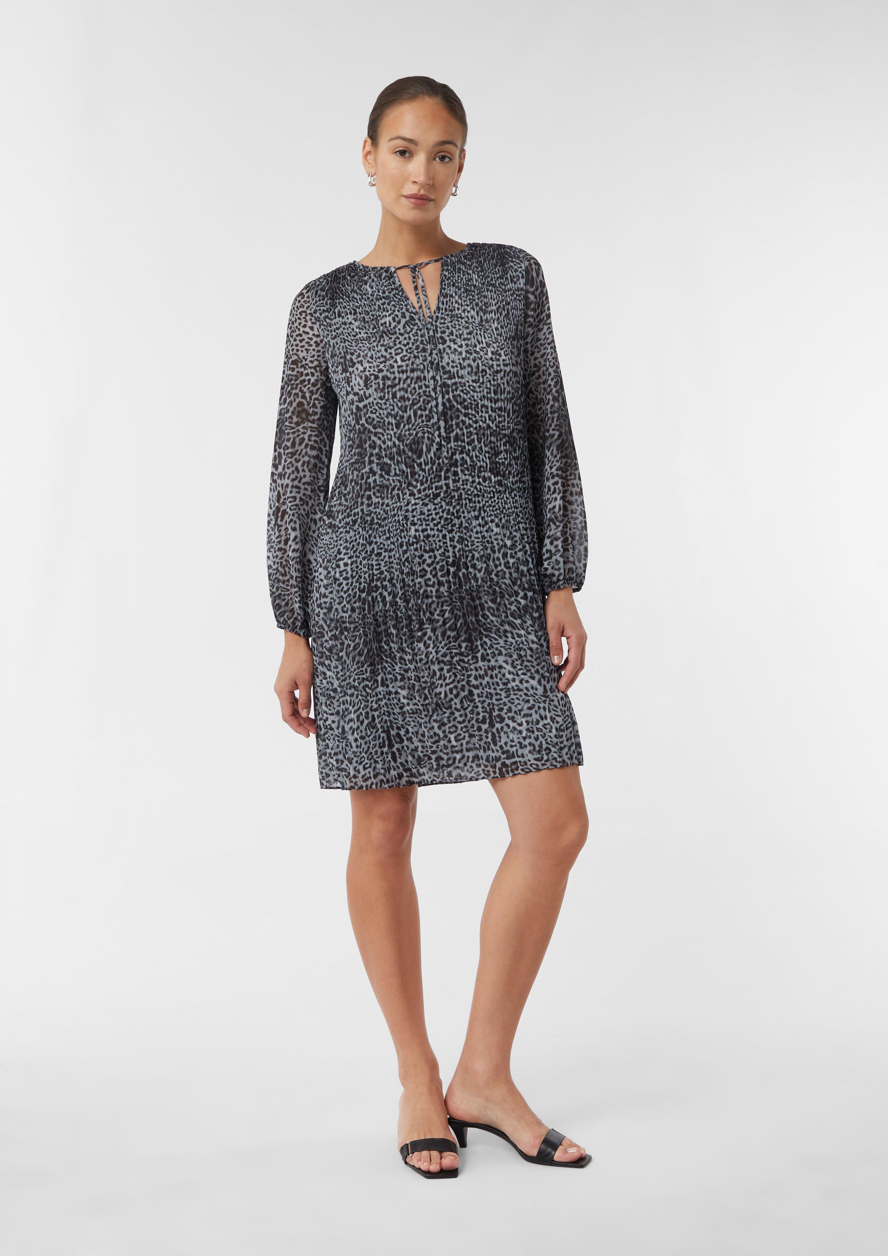 Kleid in 99A0 & 99B1