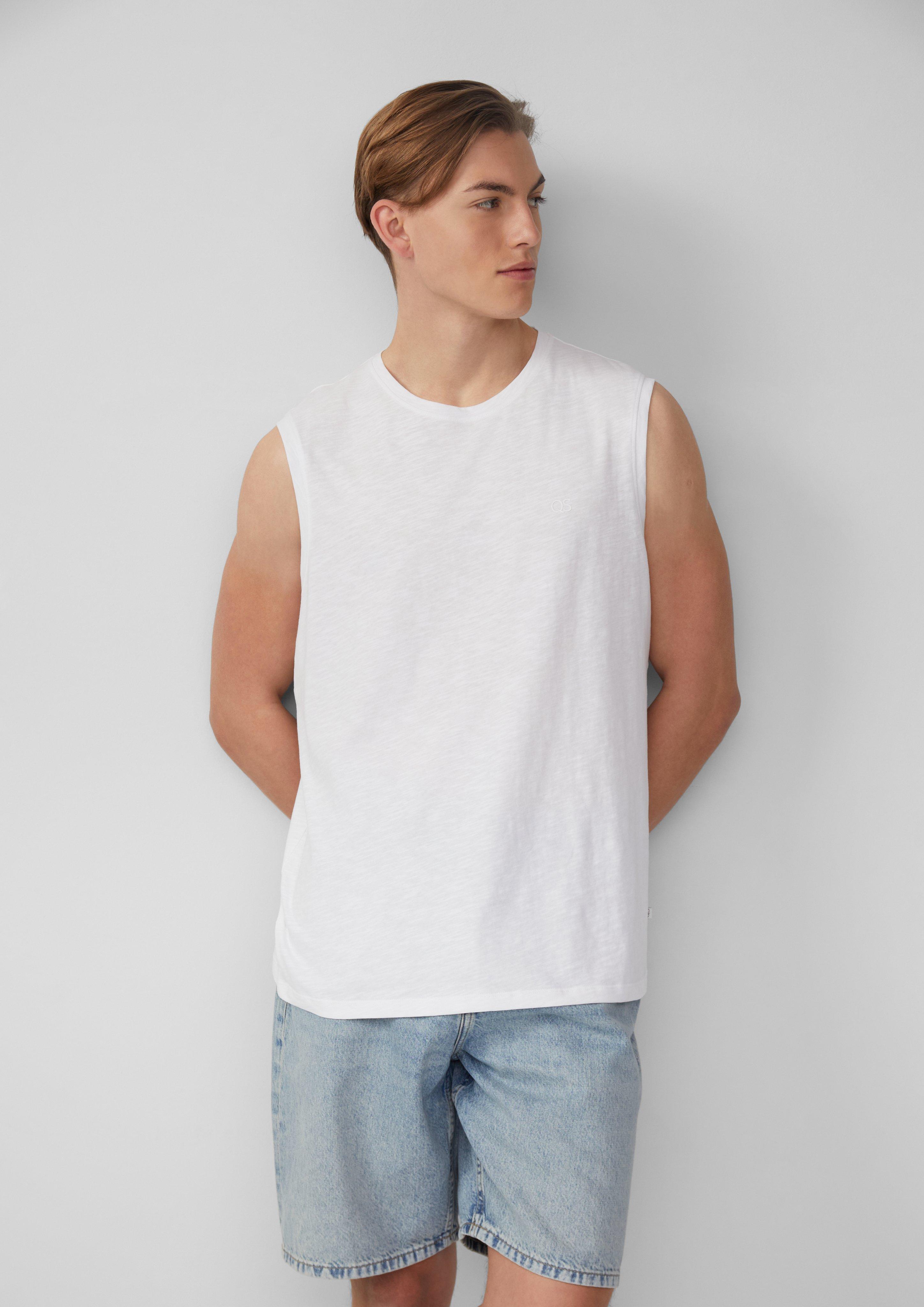 T-shirt in 0100, 7380 & 9999