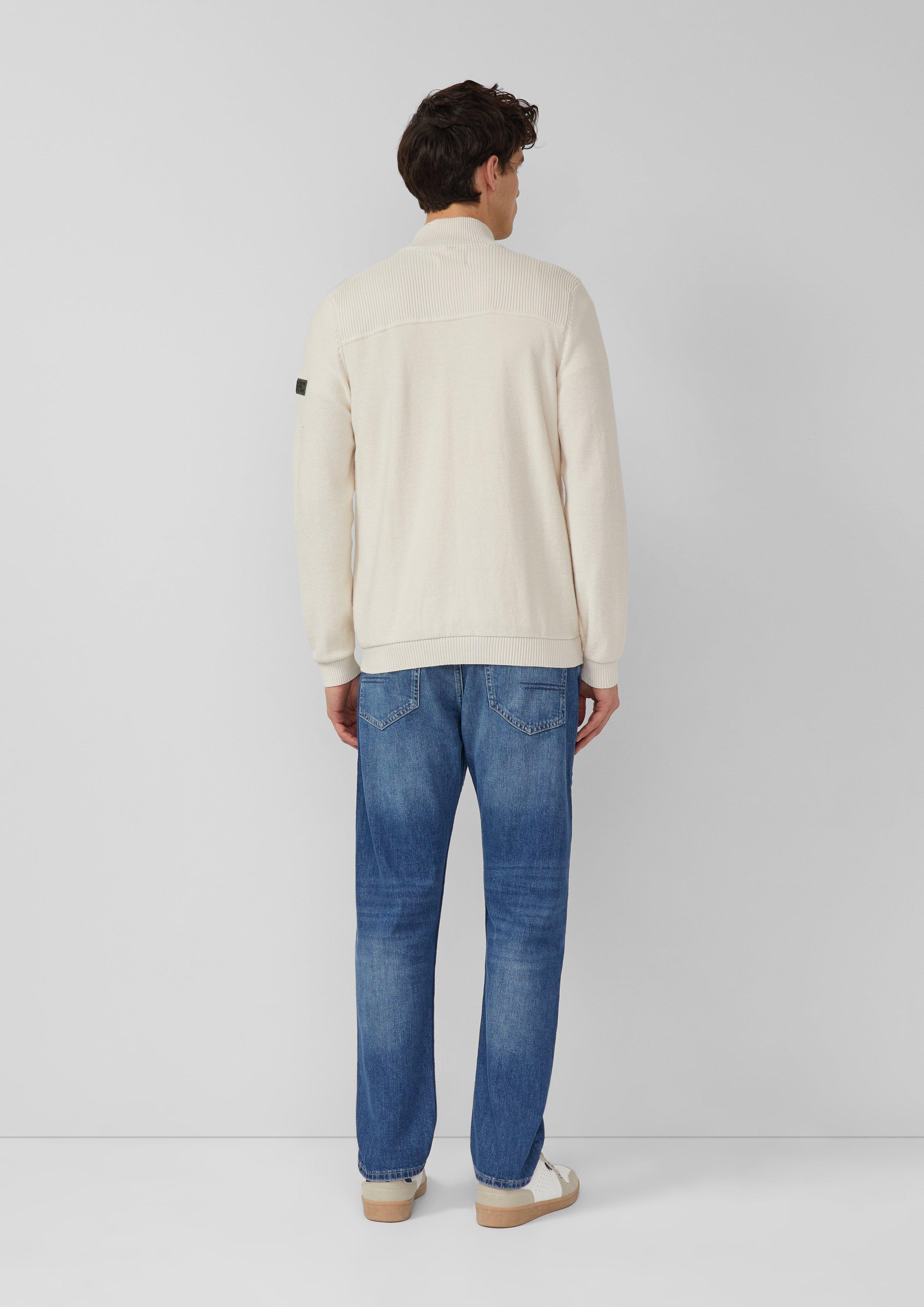 Cardigan in 9000, 9730, 7938 & 5826