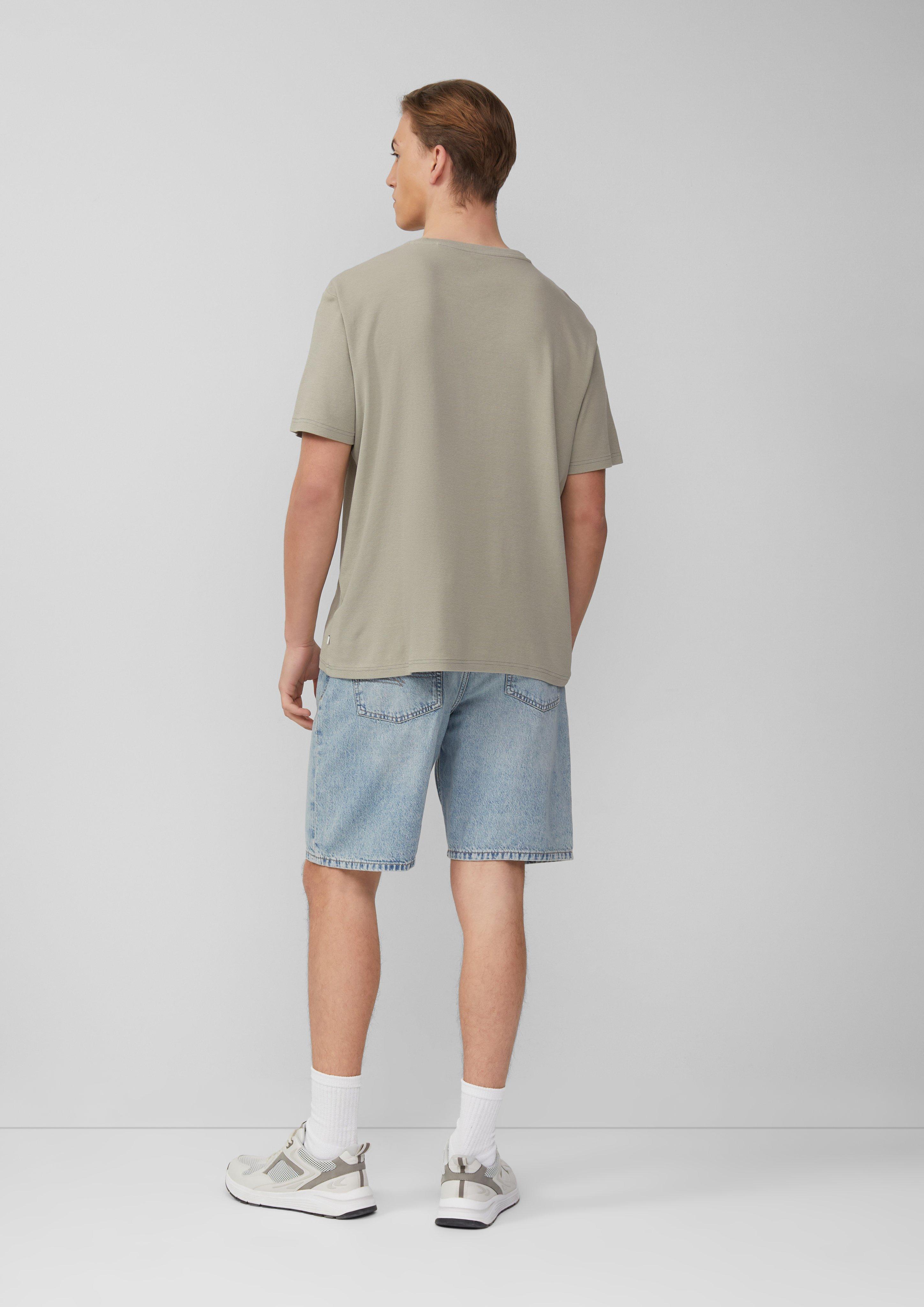 T-shirt in 7380 & 9999