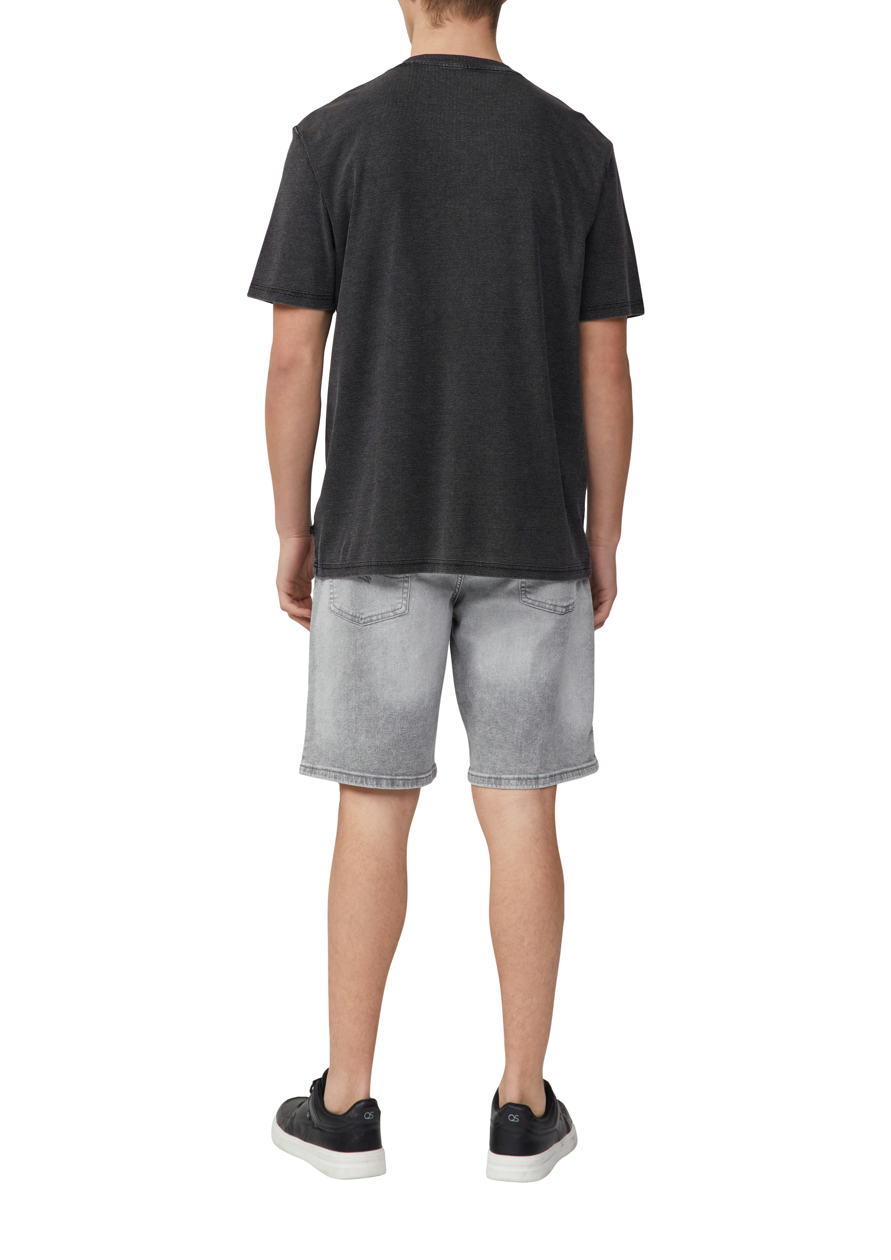 Thumbnail - T-Shirt