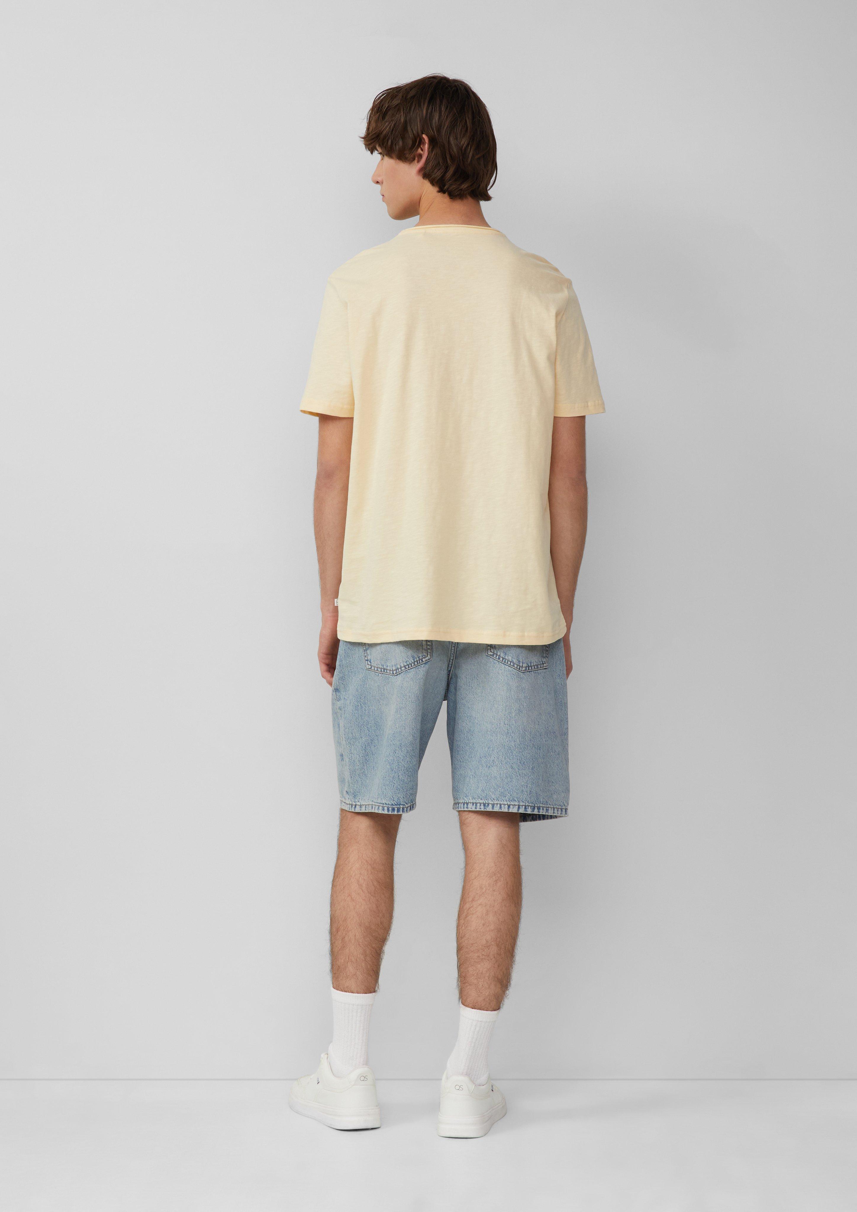 T-shirt in 1040 & 2063