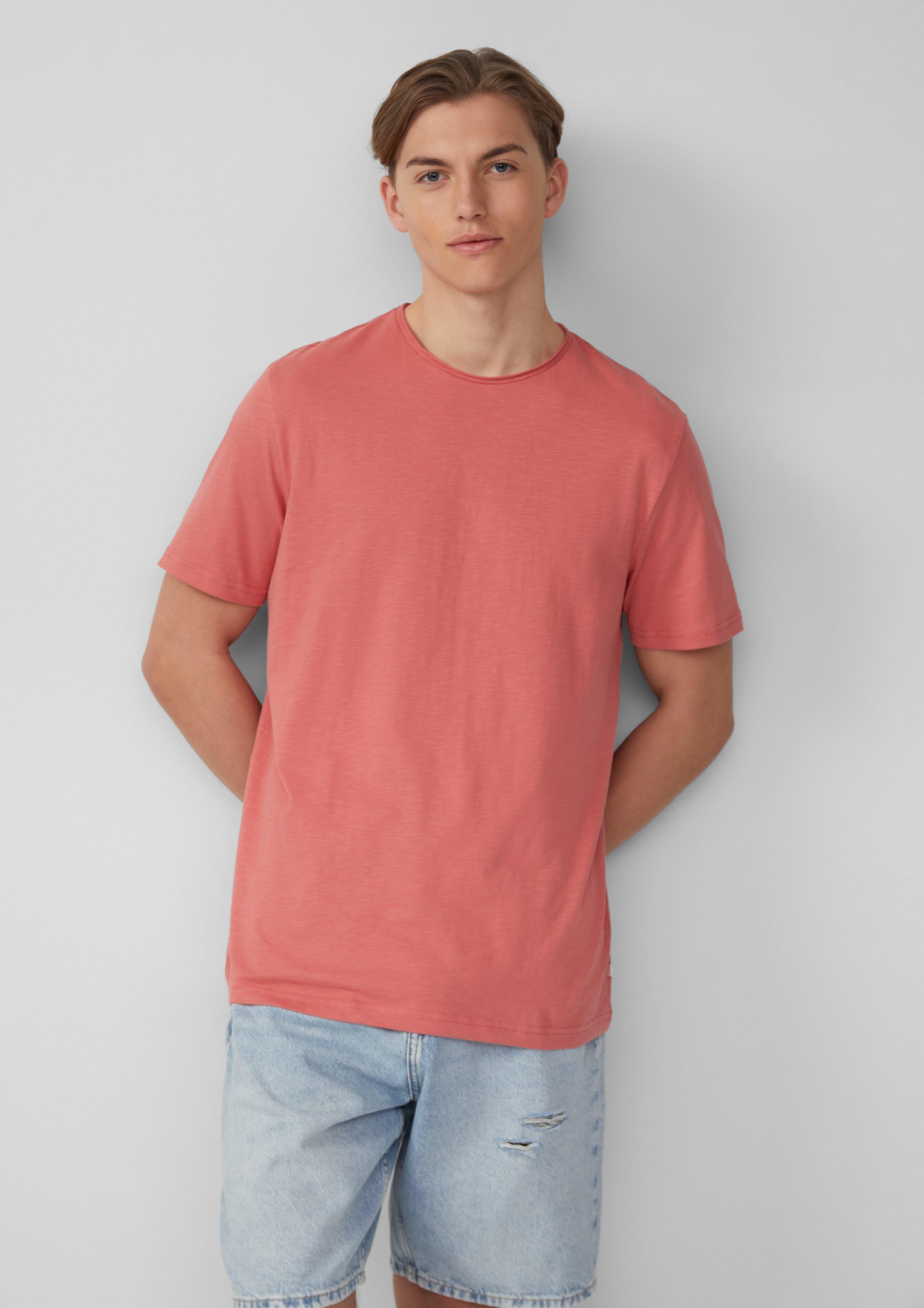 T-shirt in 2063 & 1040