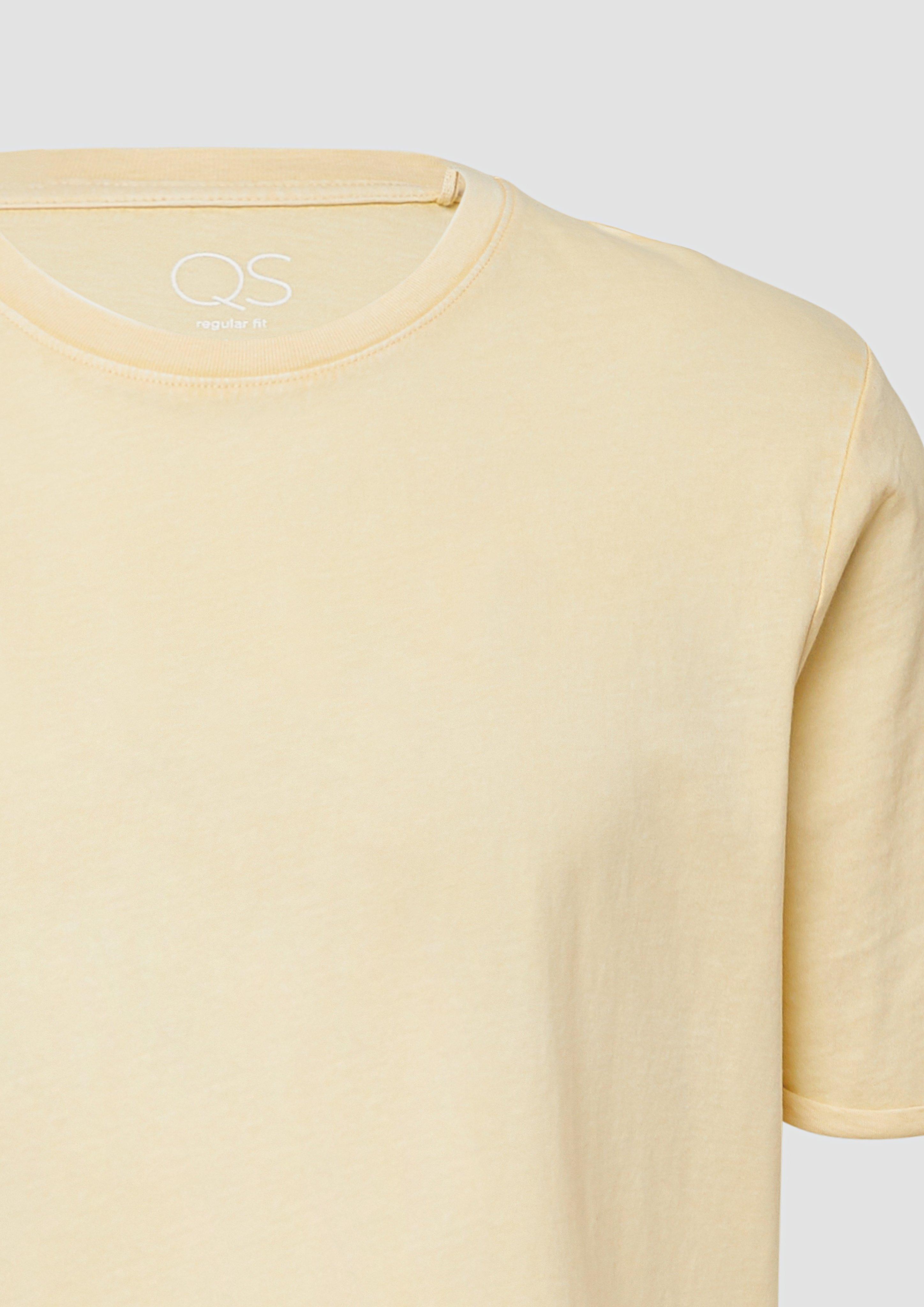 T-Shirt in 1040, 5884 & 2063