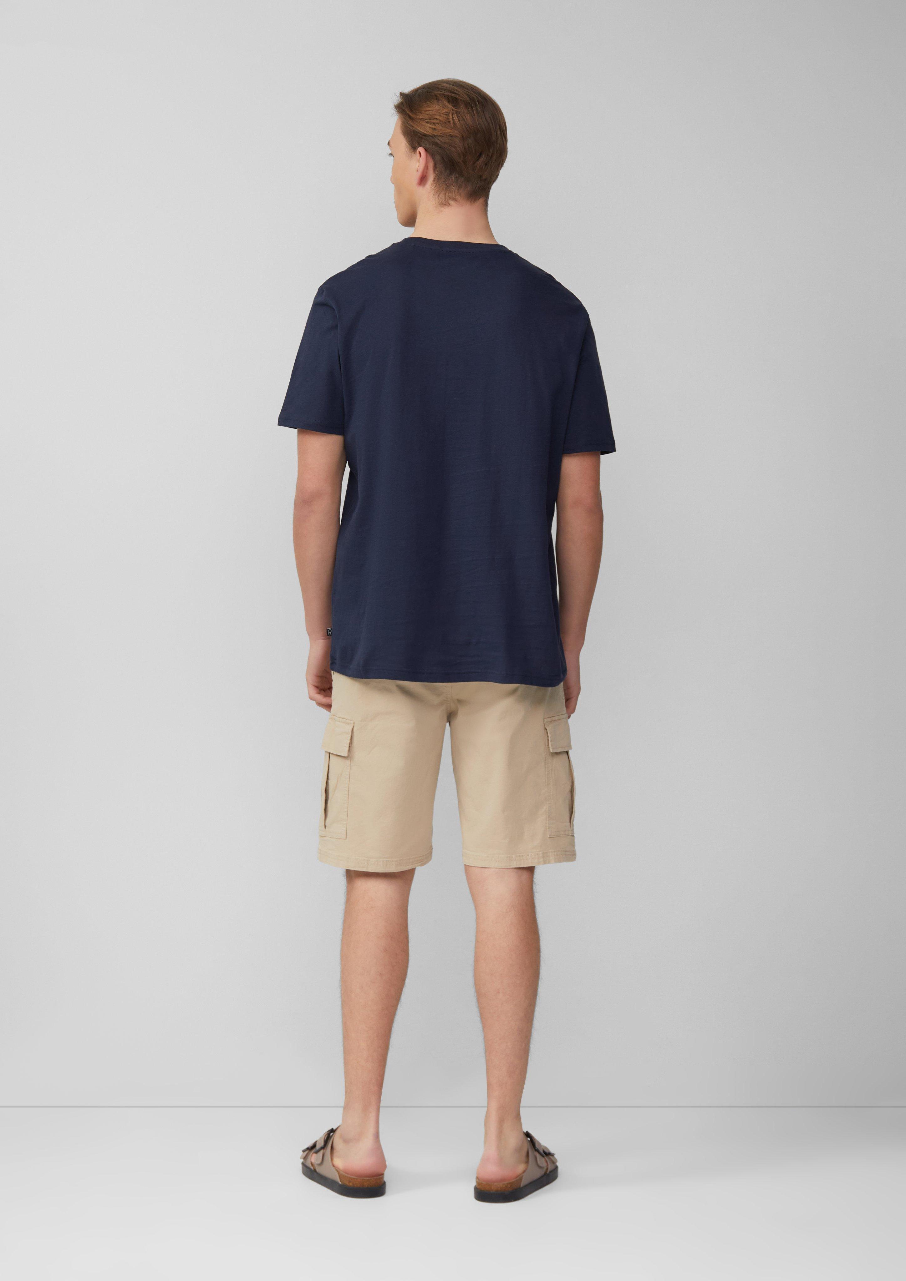 T-shirt in 5884, 0100, 2063 & 1040