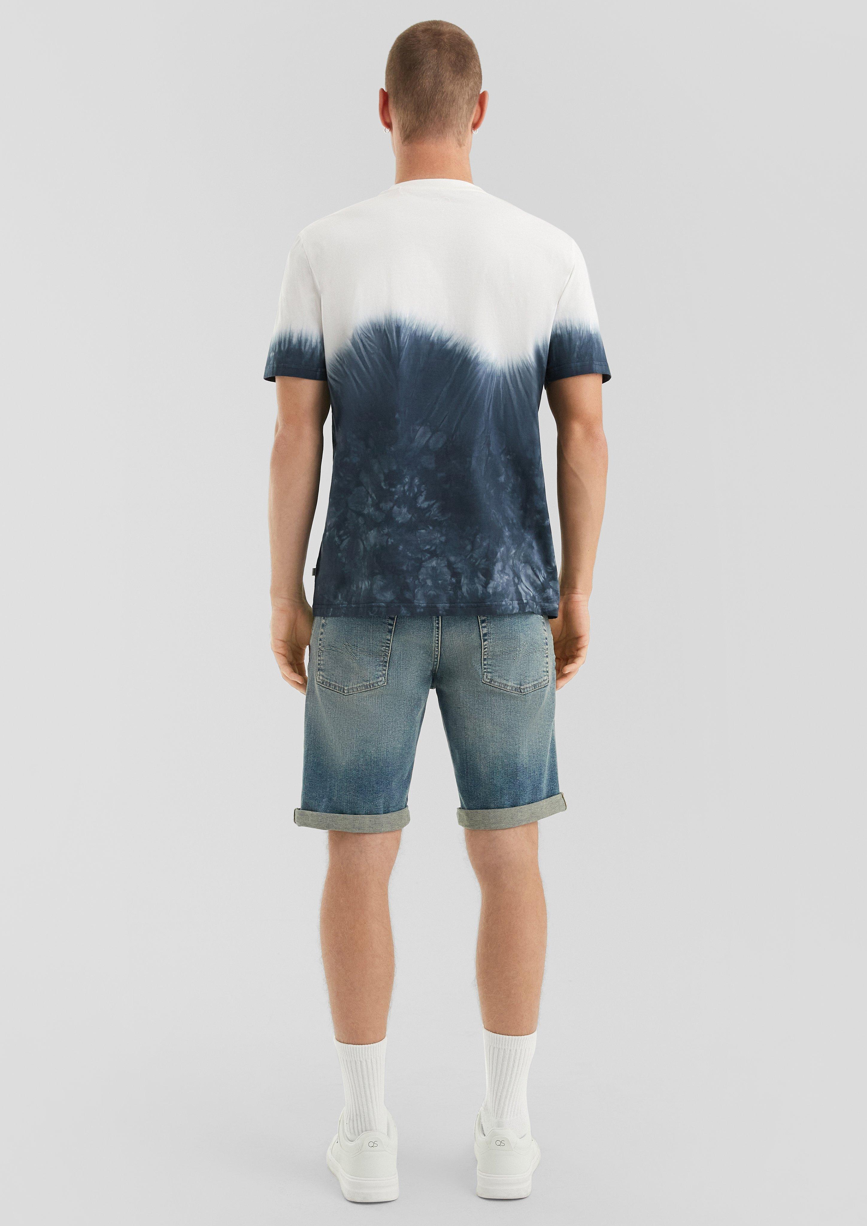 T-shirt in 5884 & 2063