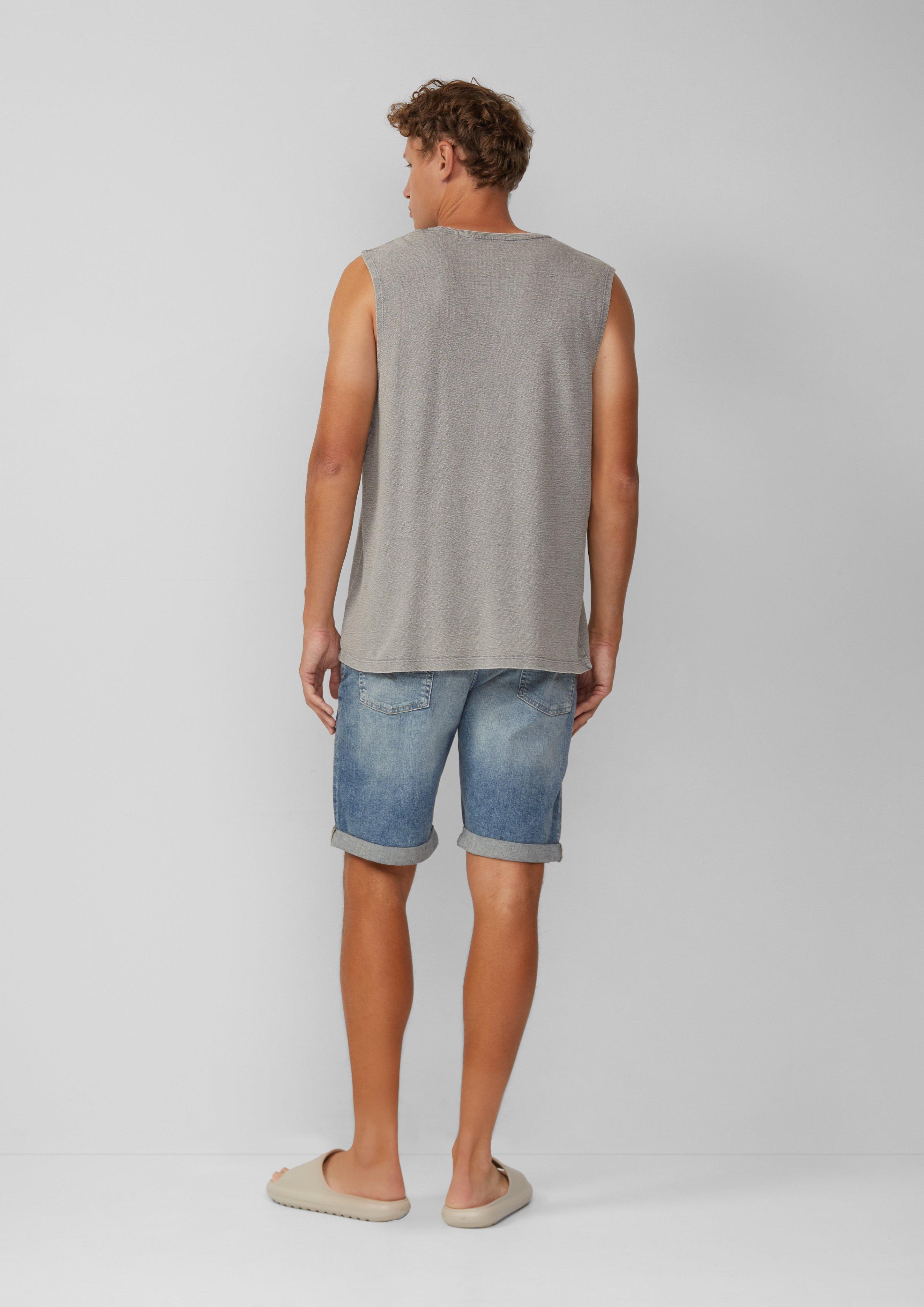 T-Shirt in 9163 & 5884