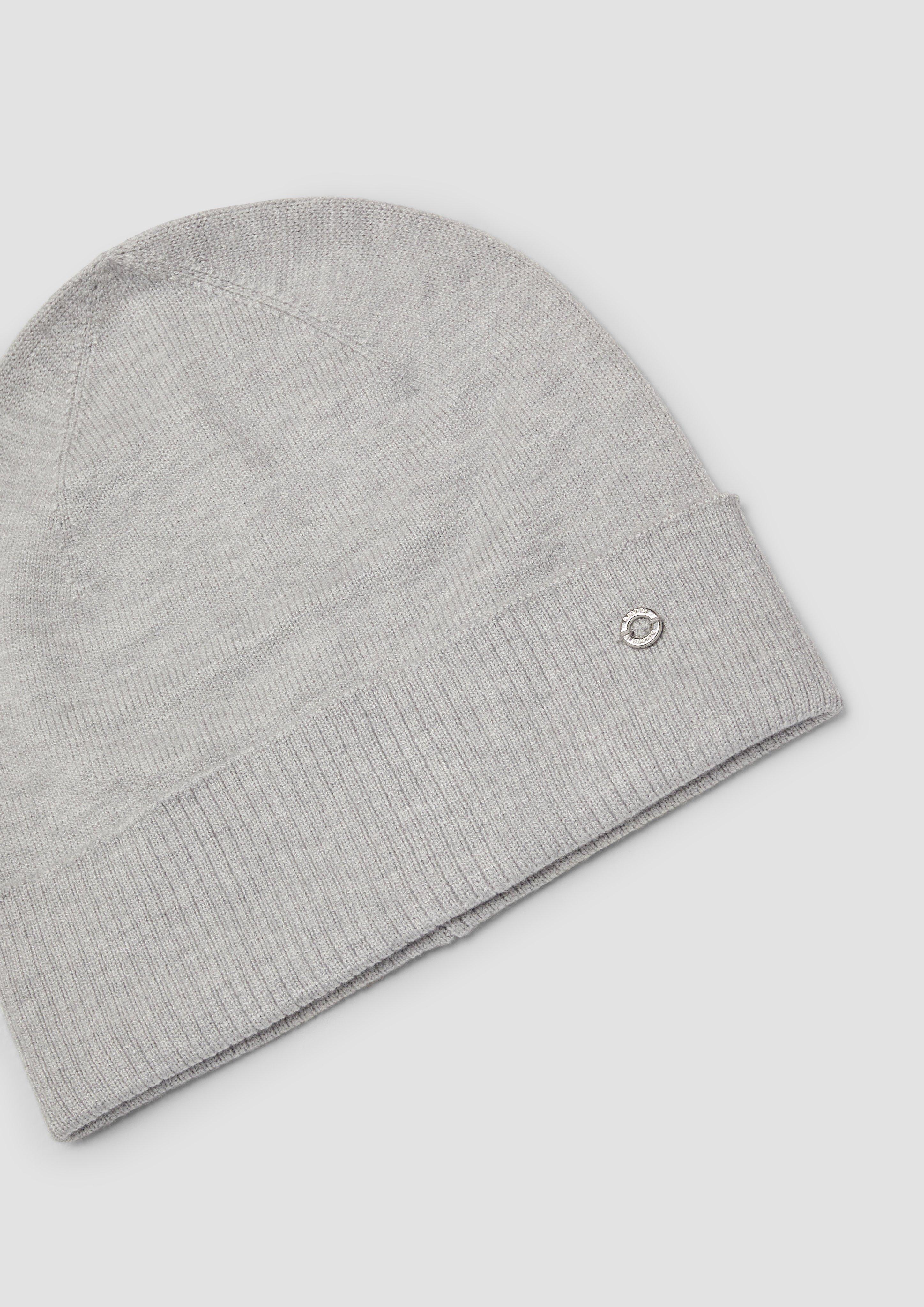 Bonnet in 9400, 5141 & 9999