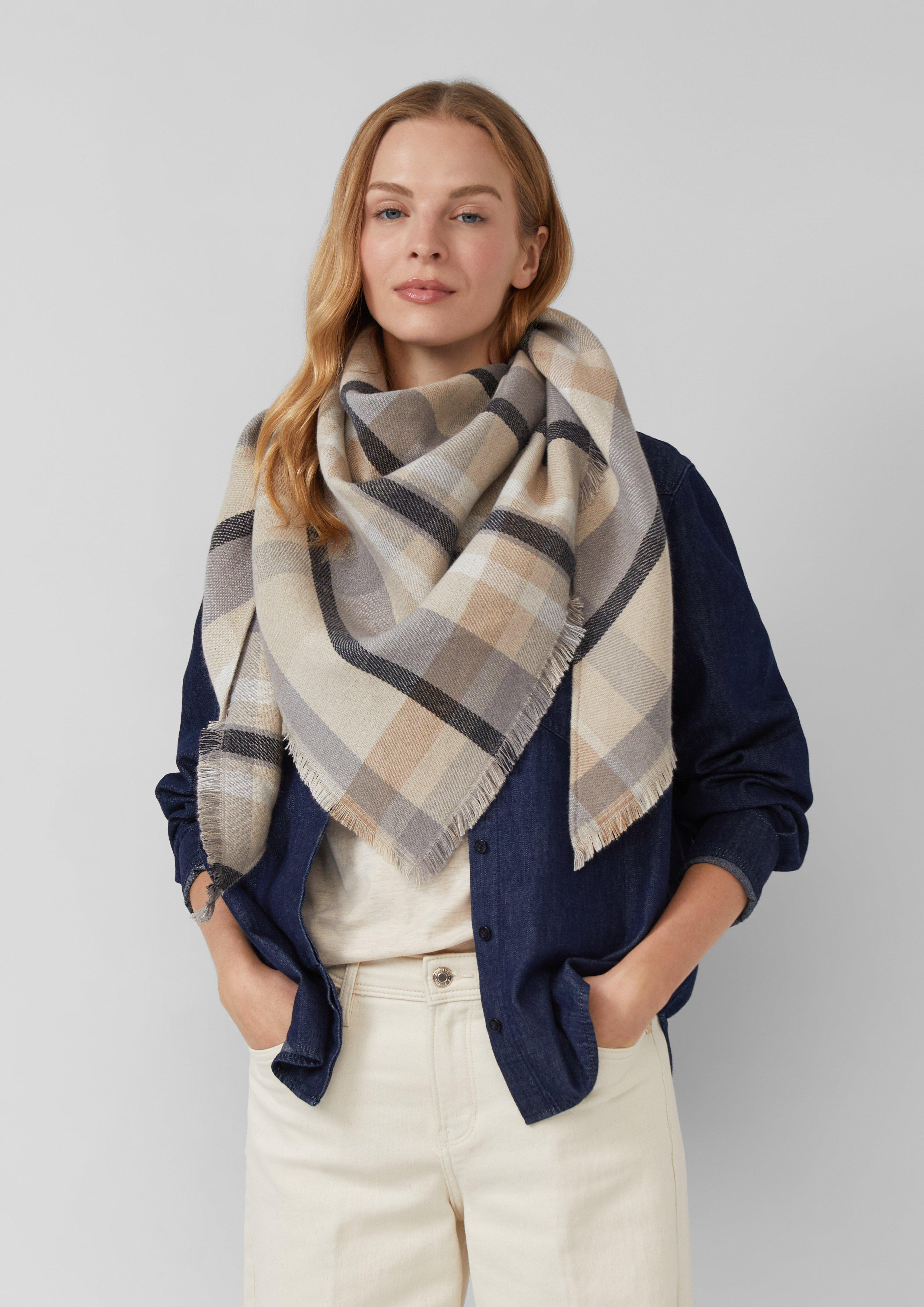 Šátek in 80N9, 98N9 & 02N9