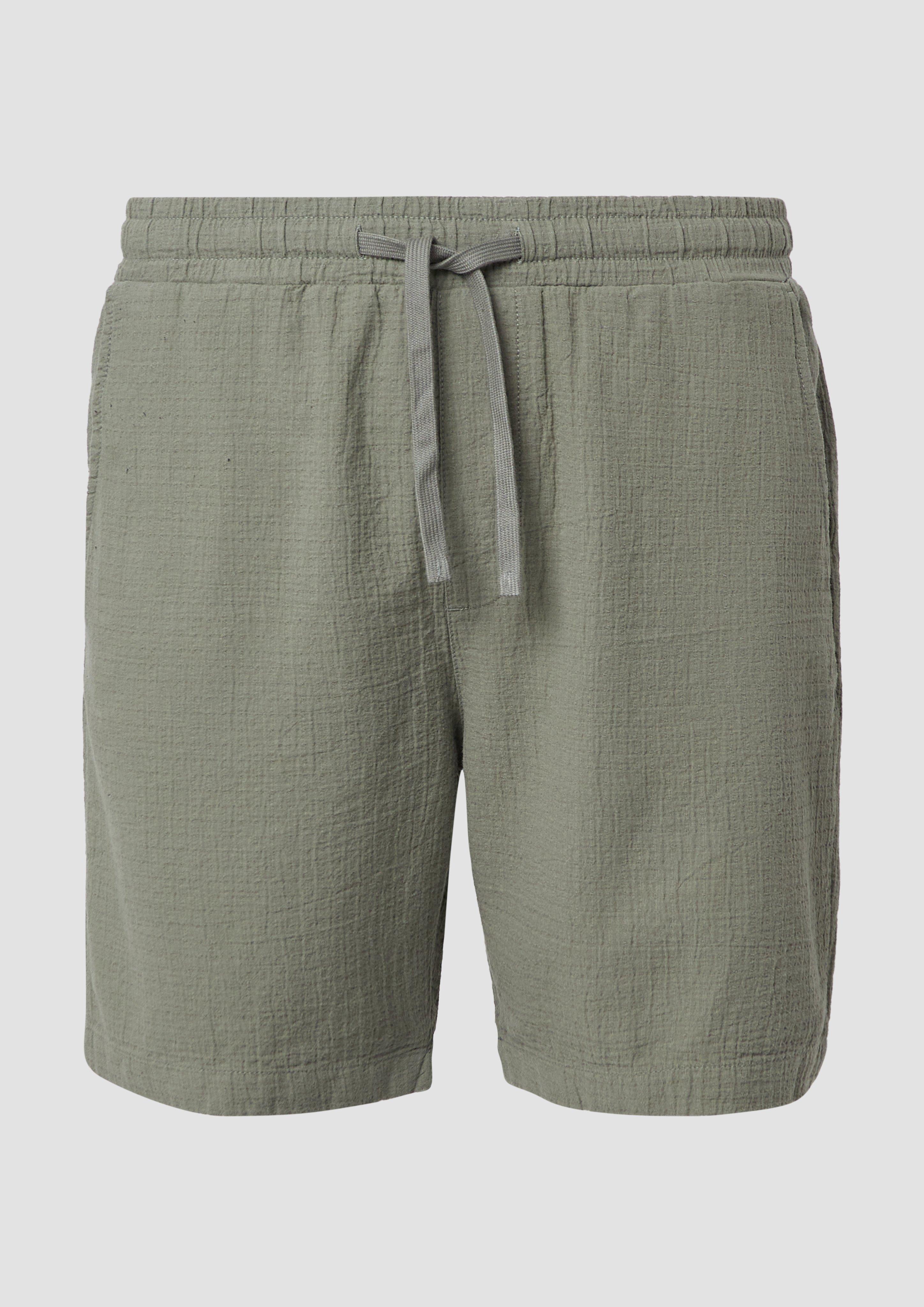 QS - Shorts aus Strukturkrepp, Herren, Grün