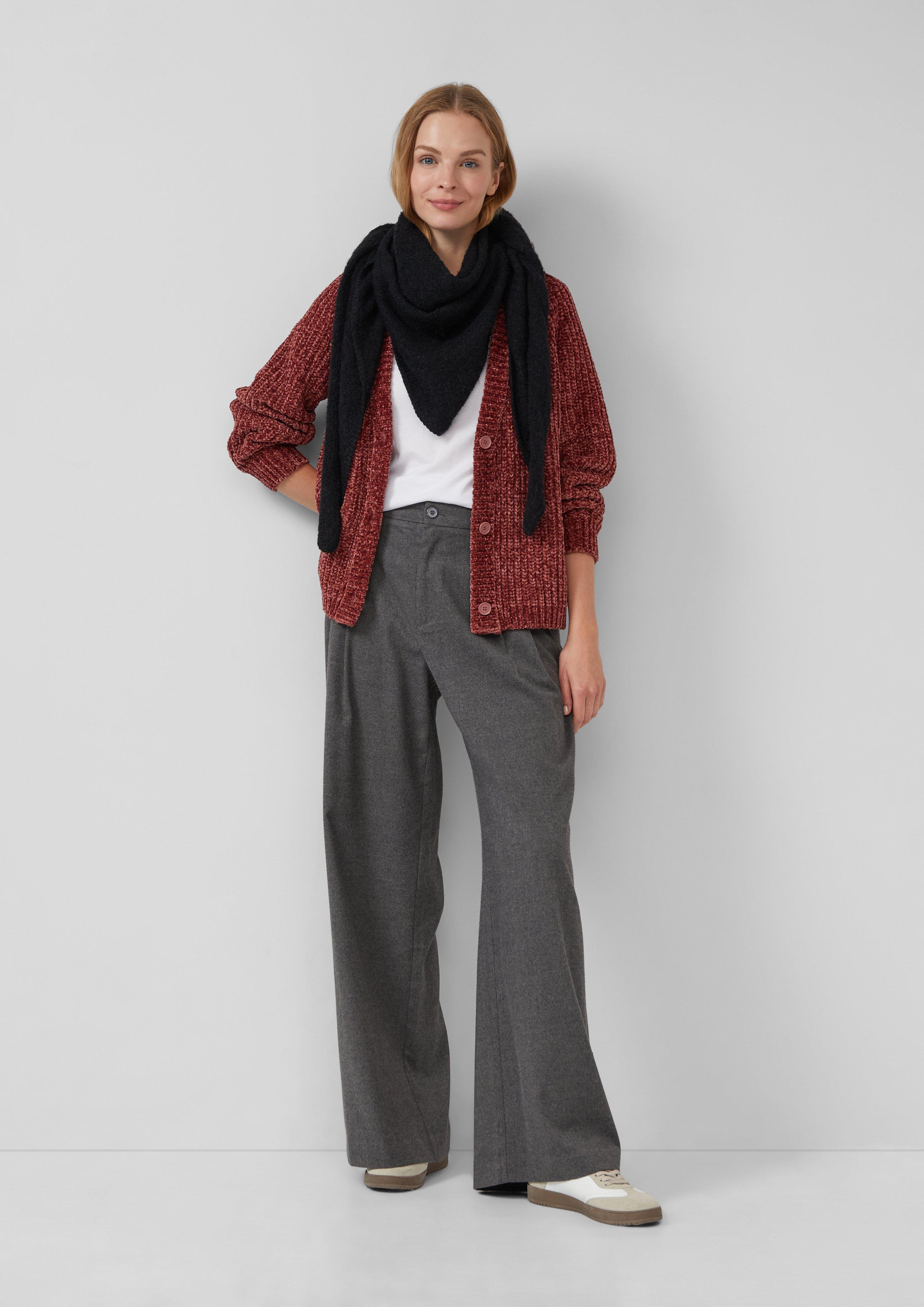 Schal in 9999, 5527, 82W2 & 6232