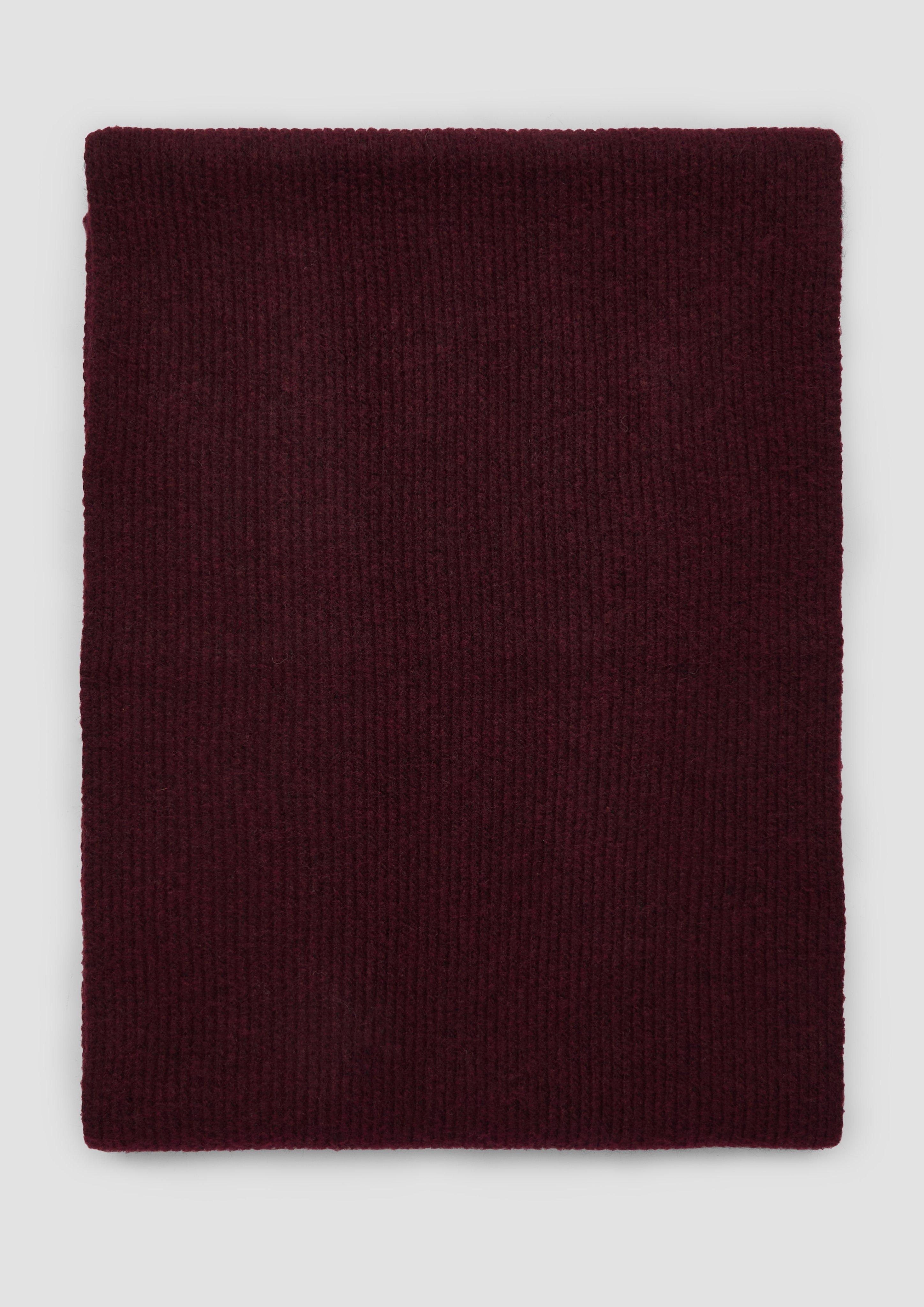 Šátek in 3902, 6232, 4311 & 81W1