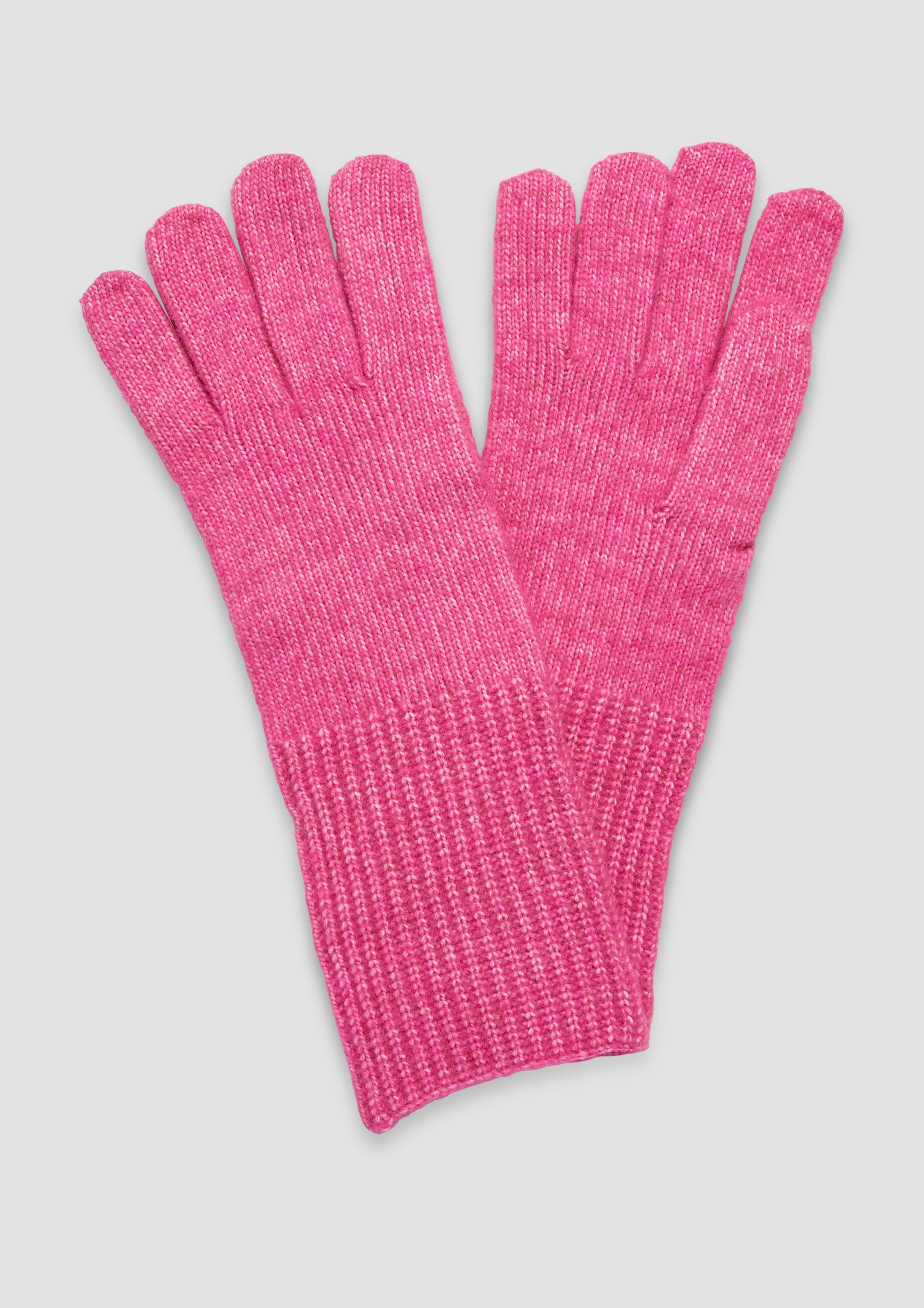 Gloves in 