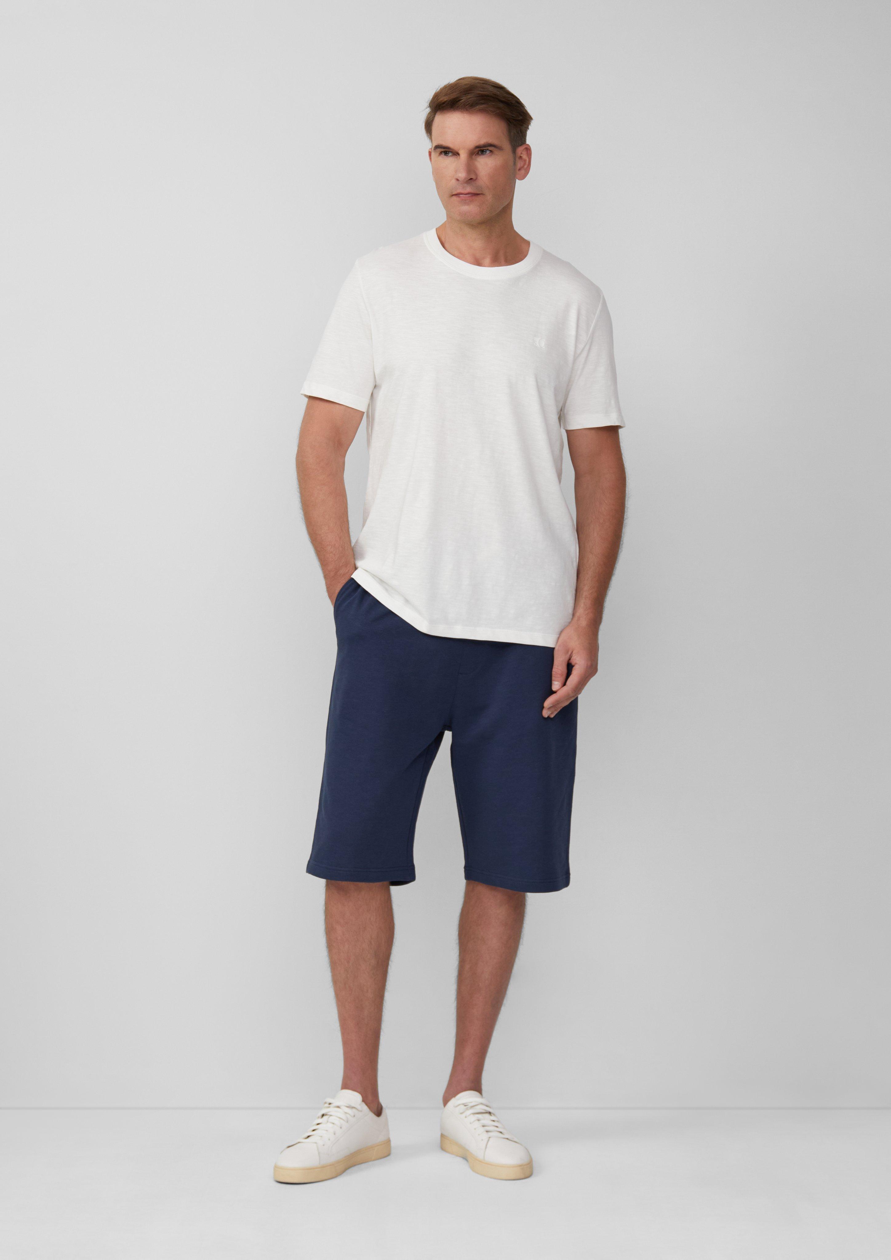 Bermuda in 5852, 6540 & 7880