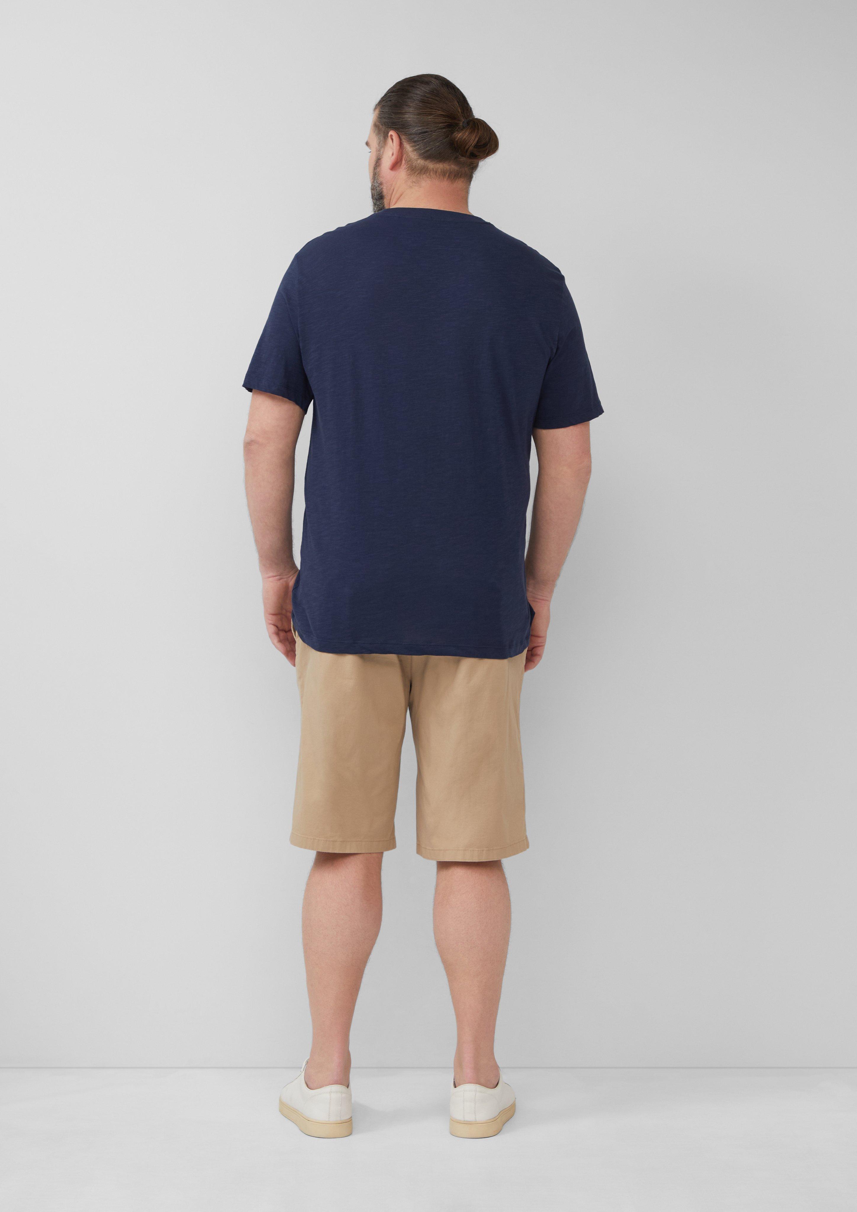 T-Shirt in 58D5, 20D6, 01D1, 62D4, 65D3 & 78D6