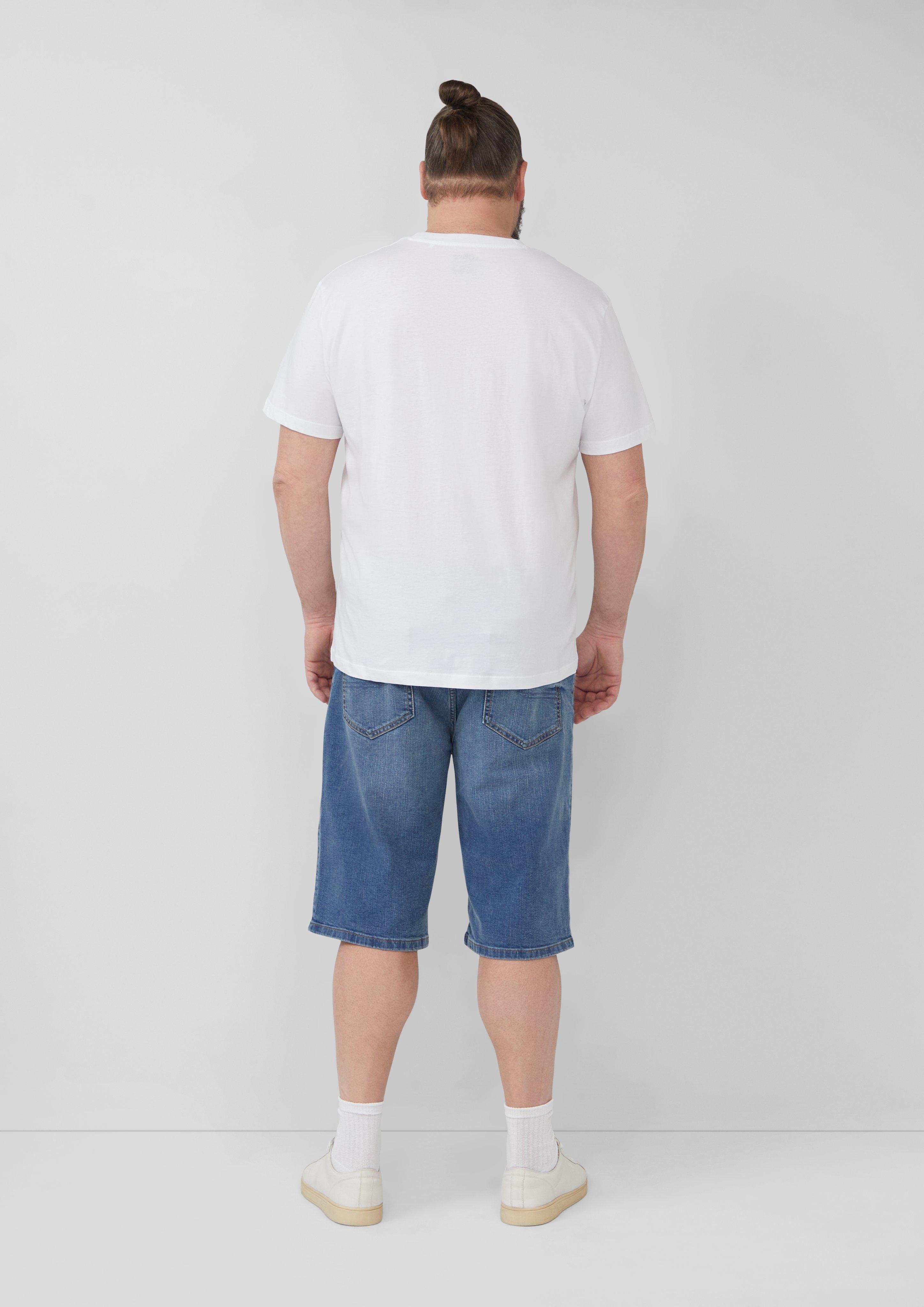 T-shirt in 01D2, 67D1, 55D1, 54D1, 42D1, 20D1, 50D1 & 99D2