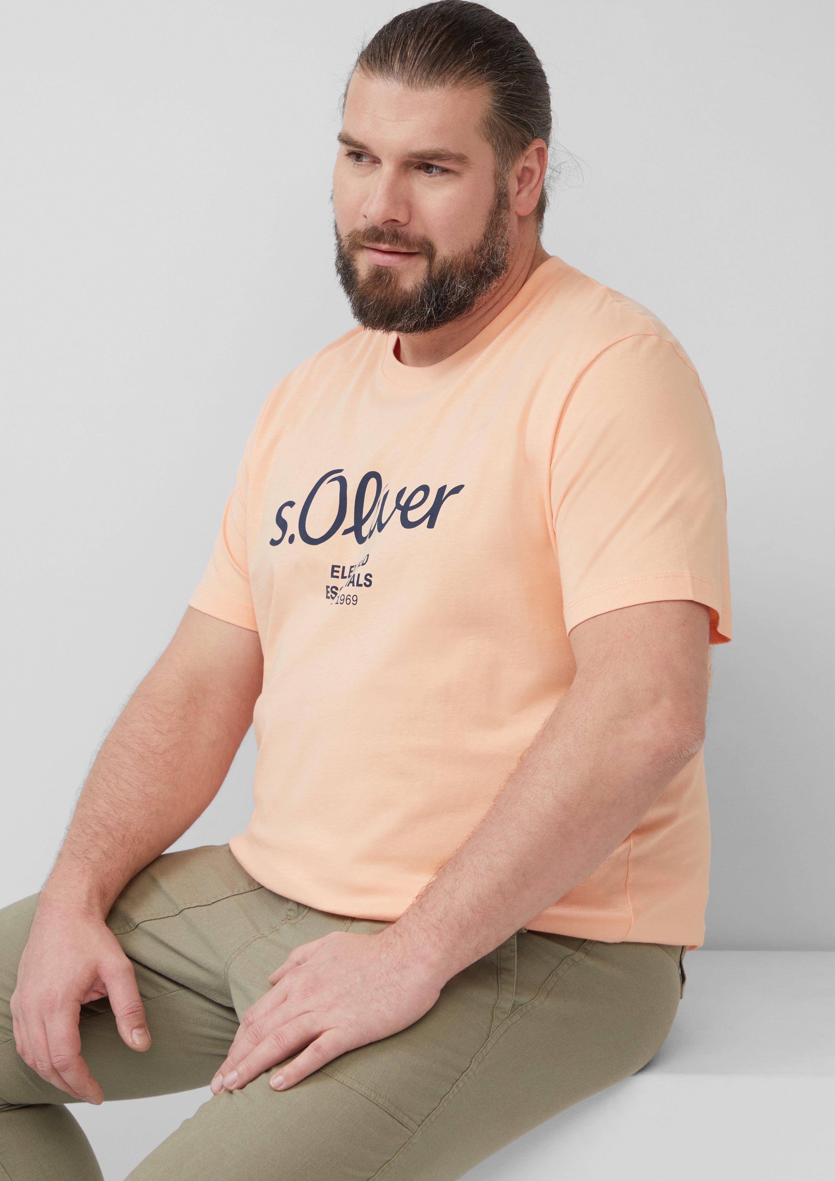 T-shirt in 20D1, 67D1, 55D1, 54D1, 01D2, 42D1, 50D1 & 99D2