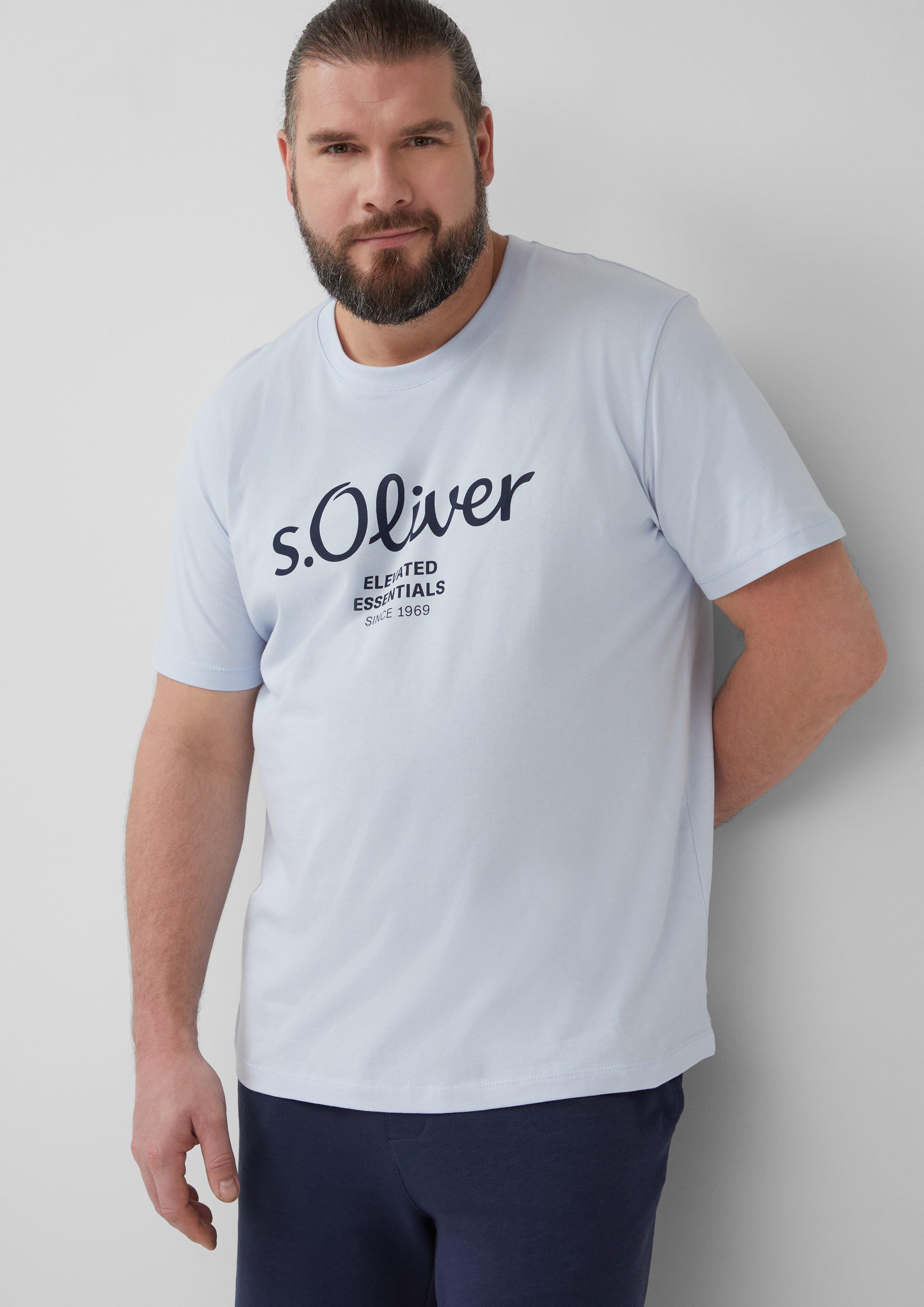 T-shirt in 50D1, 67D1, 55D1, 54D1, 01D2, 42D1, 20D1 &amp; 99D2