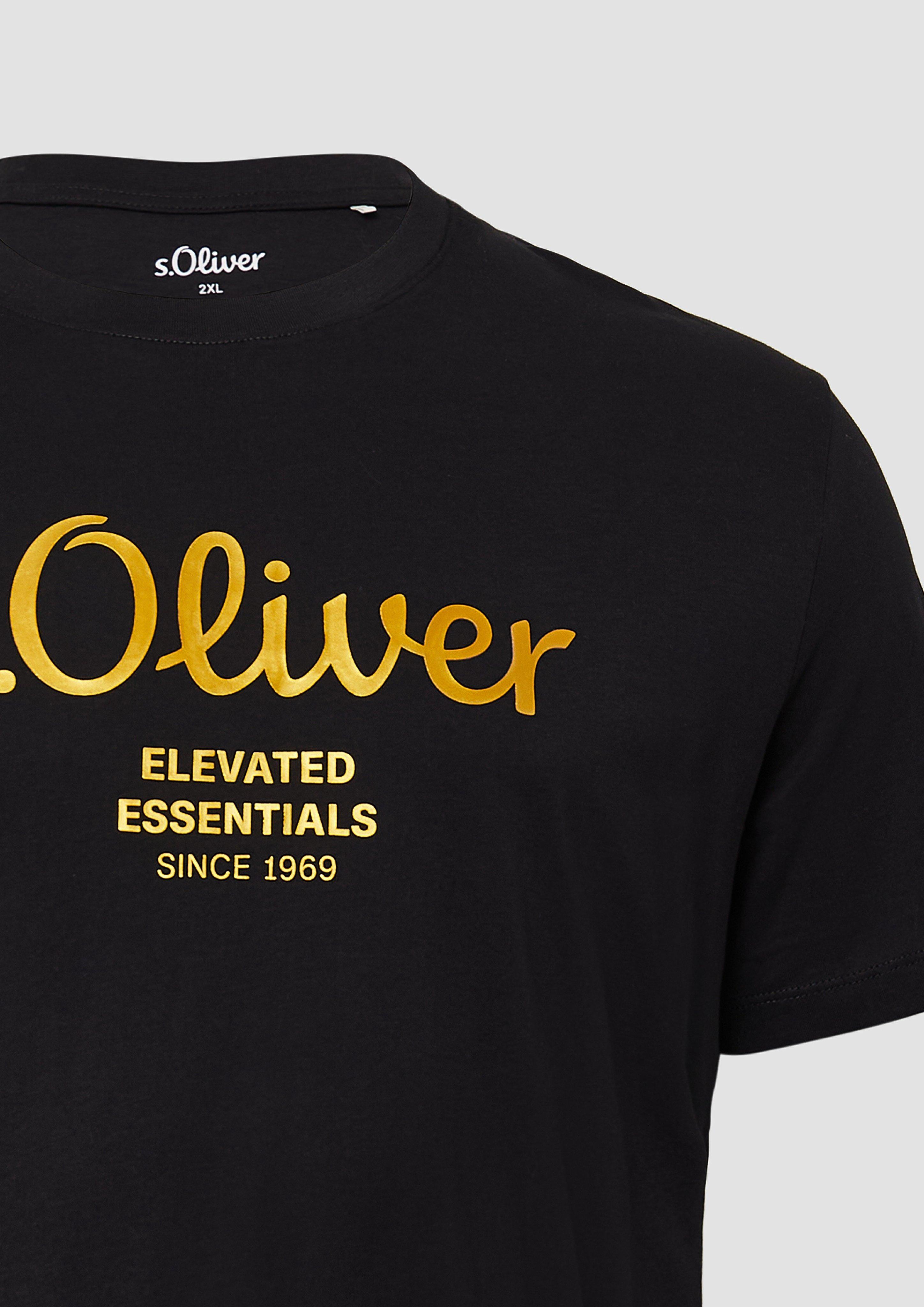 T-shirt in 99D2, 67D1, 55D1, 54D1, 01D2, 42D1, 20D1 & 50D1