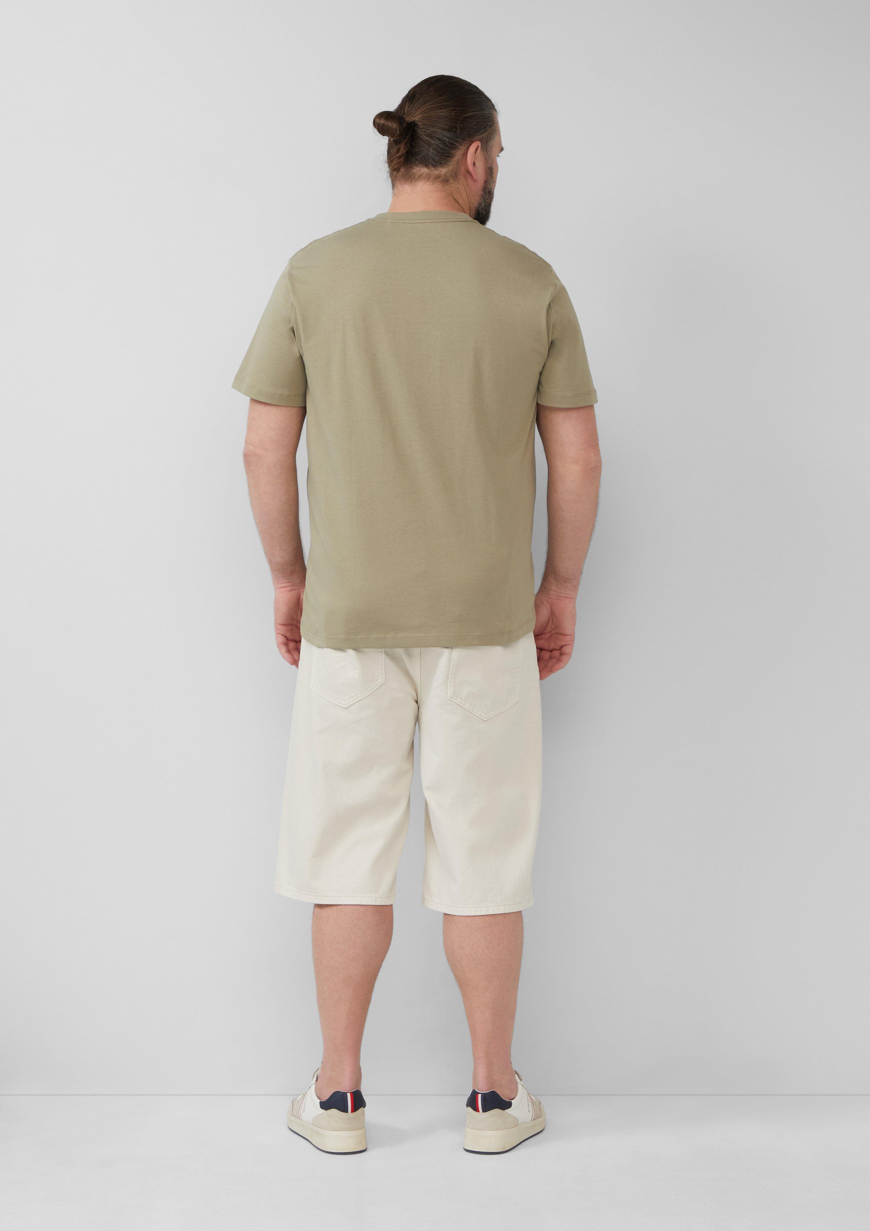 T-Shirt in 78D2, 99D2, 20D2, 58D1, 62D1, 01D1 & 65D1