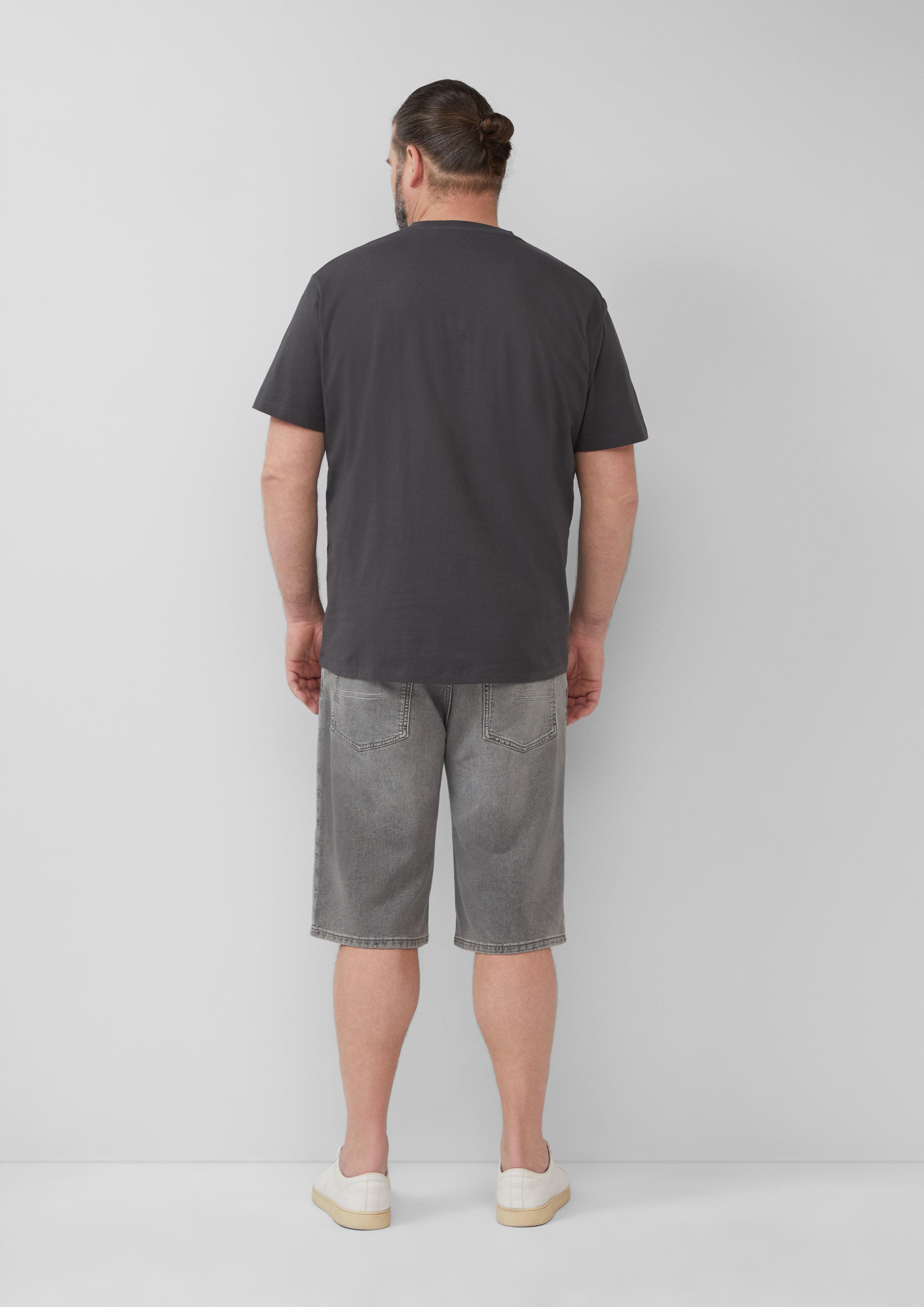 T-shirt in 9581, 7940, 6565, 6501, 0100 & 5978